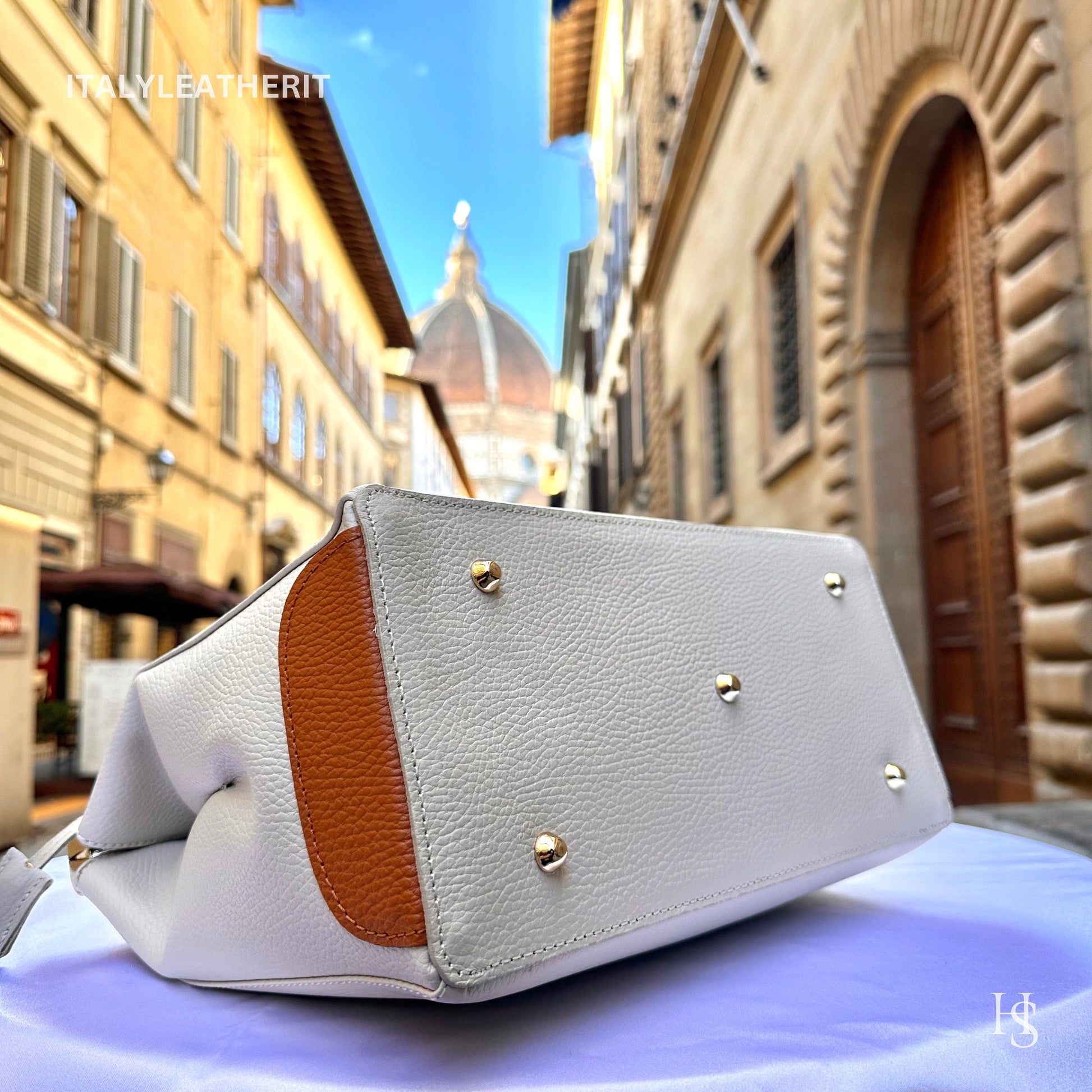 Italian Handmade Leather Bags For Women l l Elegant Leather Tote From Florence, white brown bag, Lock bag