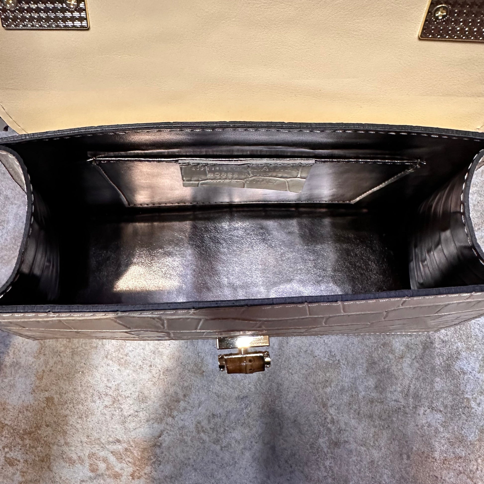 Italian Handmade Leather Bags For Woman l l Elegant Leather Tote From Florence, Formal event purses