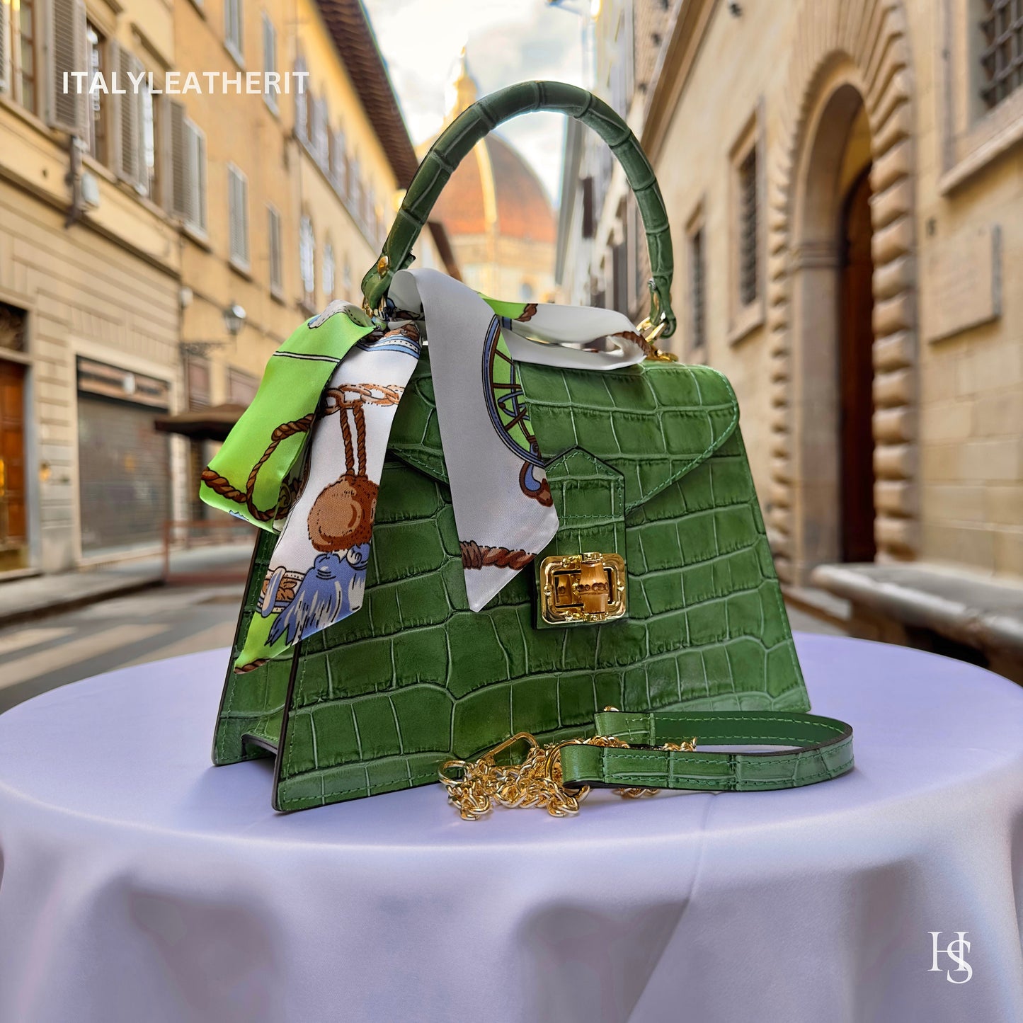 Italian Handmade Leather Bags For Women l l Elegant Leather Tote From Florence, made in Italy, Green leather tote