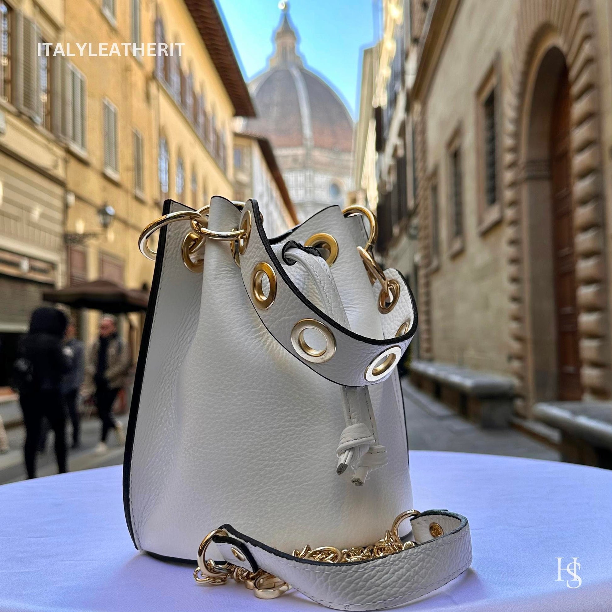 Italian Handmade Leather Bags For Woman l l Elegant Leather Tote From Florence, White leather tote, Bucket bag