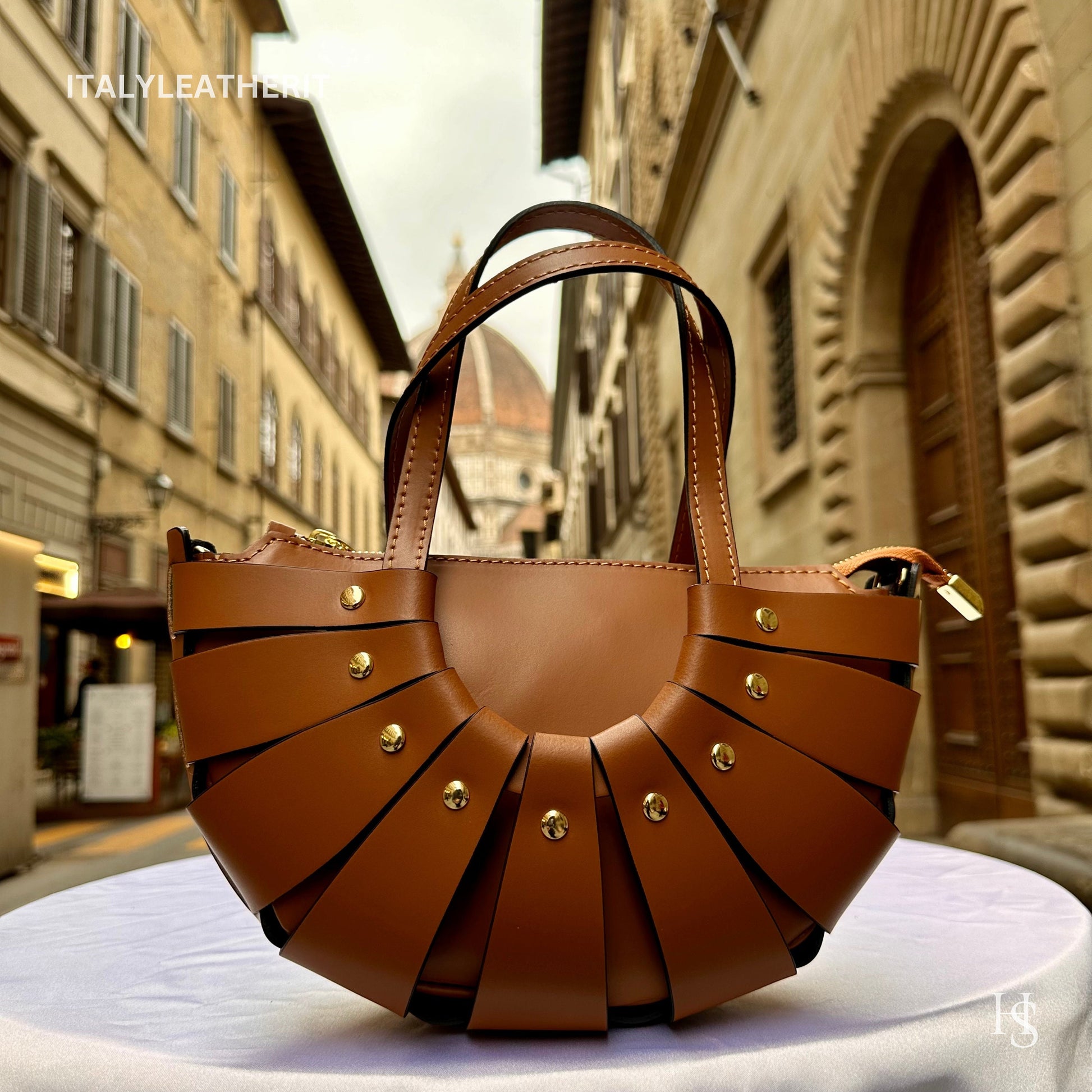 Italian Handmade Leather Bags For Woman l l Elegant Leather Tote From Florence