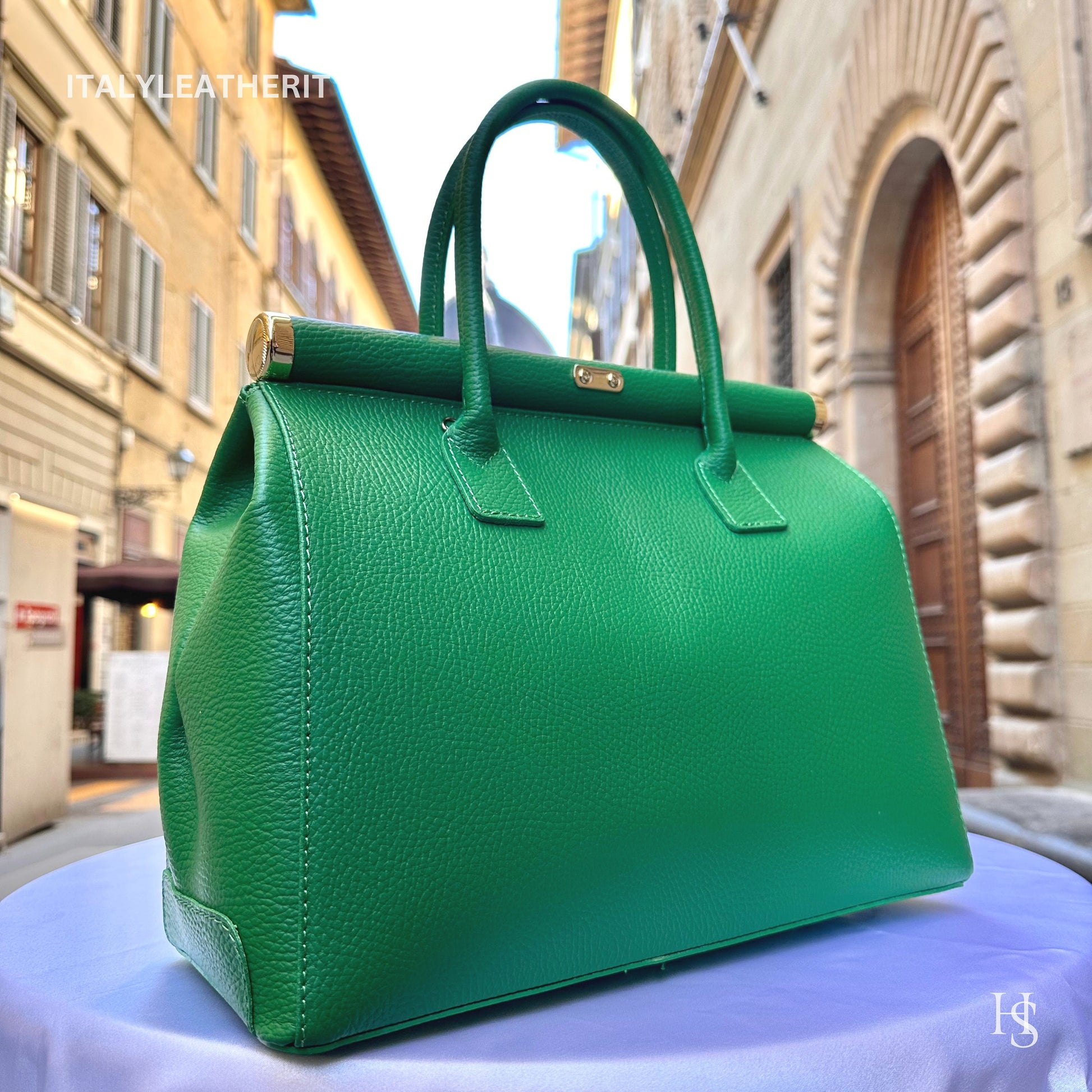 Italian Handmade Leather Bags For Woman l l Elegant Leather Tote From Florence, Green bag, Lock bag