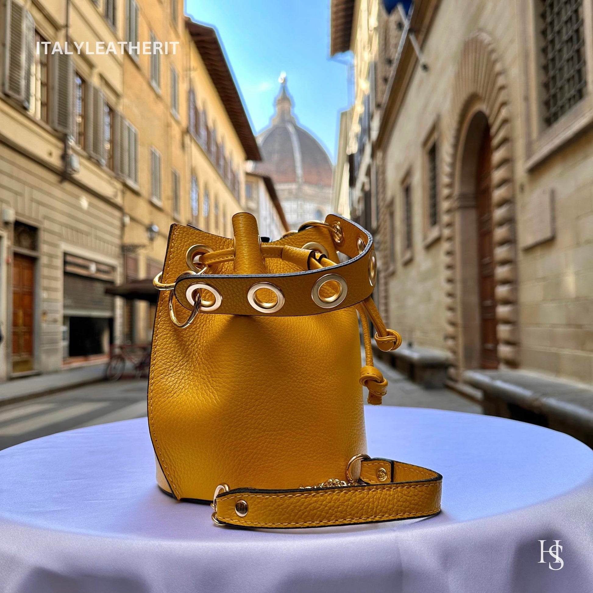 Italian Handmade Leather Bags For Women l l Elegant Leather Tote From Florence, Bucket bag, small bag
