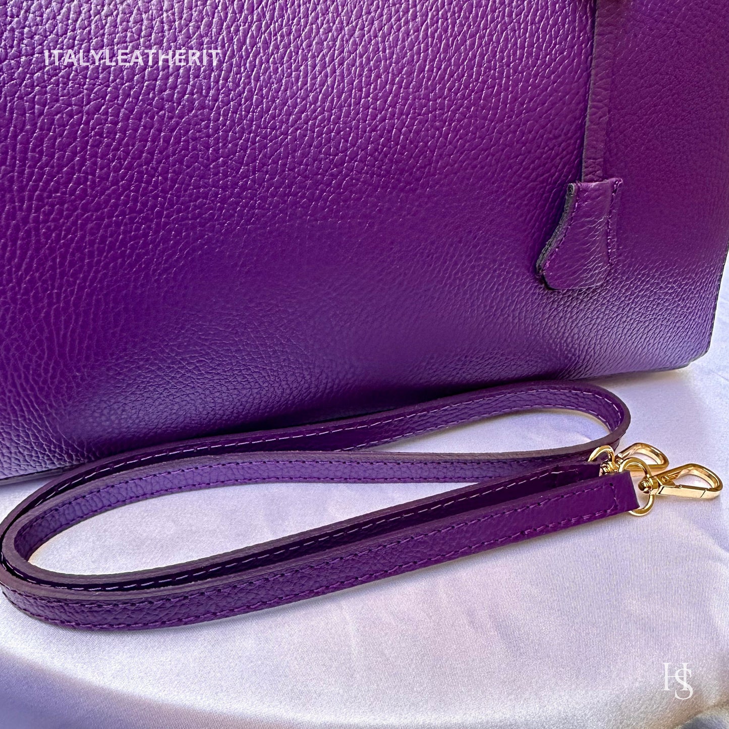 Italian Handmade Leather Bags For Woman l l Elegant Leather Tote From Florence, Purple bag, Lock bag