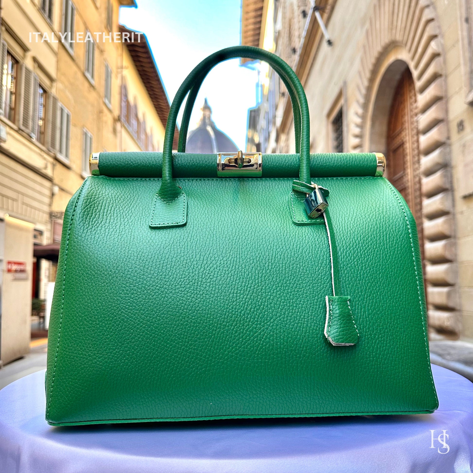 Italian Handmade Leather Bags For Woman l l Elegant Leather Tote From Florence, Green bag, Lock bag