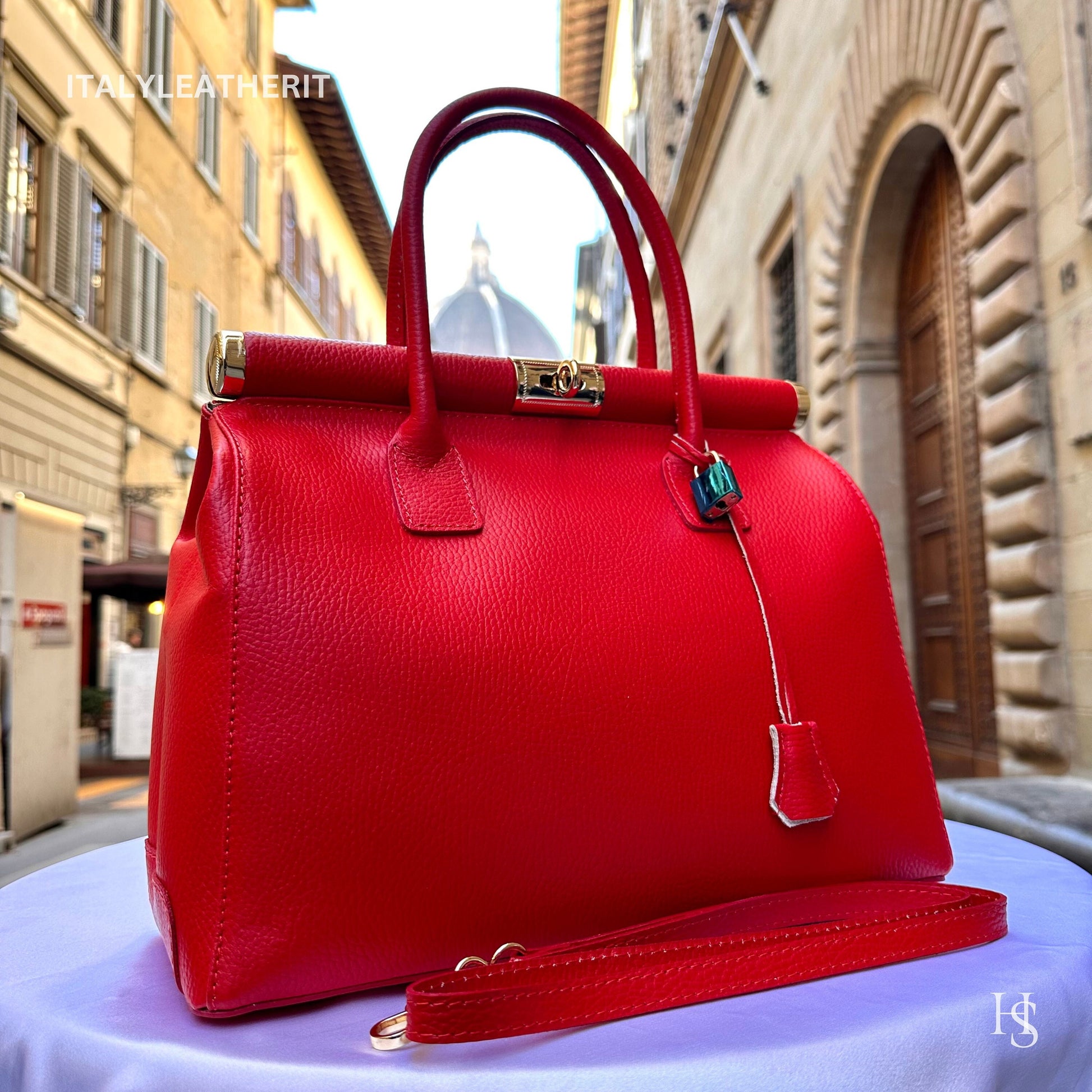 Italian Handmade Leather Bags For Women l l Elegant Leather Tote From Florence, Red bag, Lock bag, Stylish Handbag