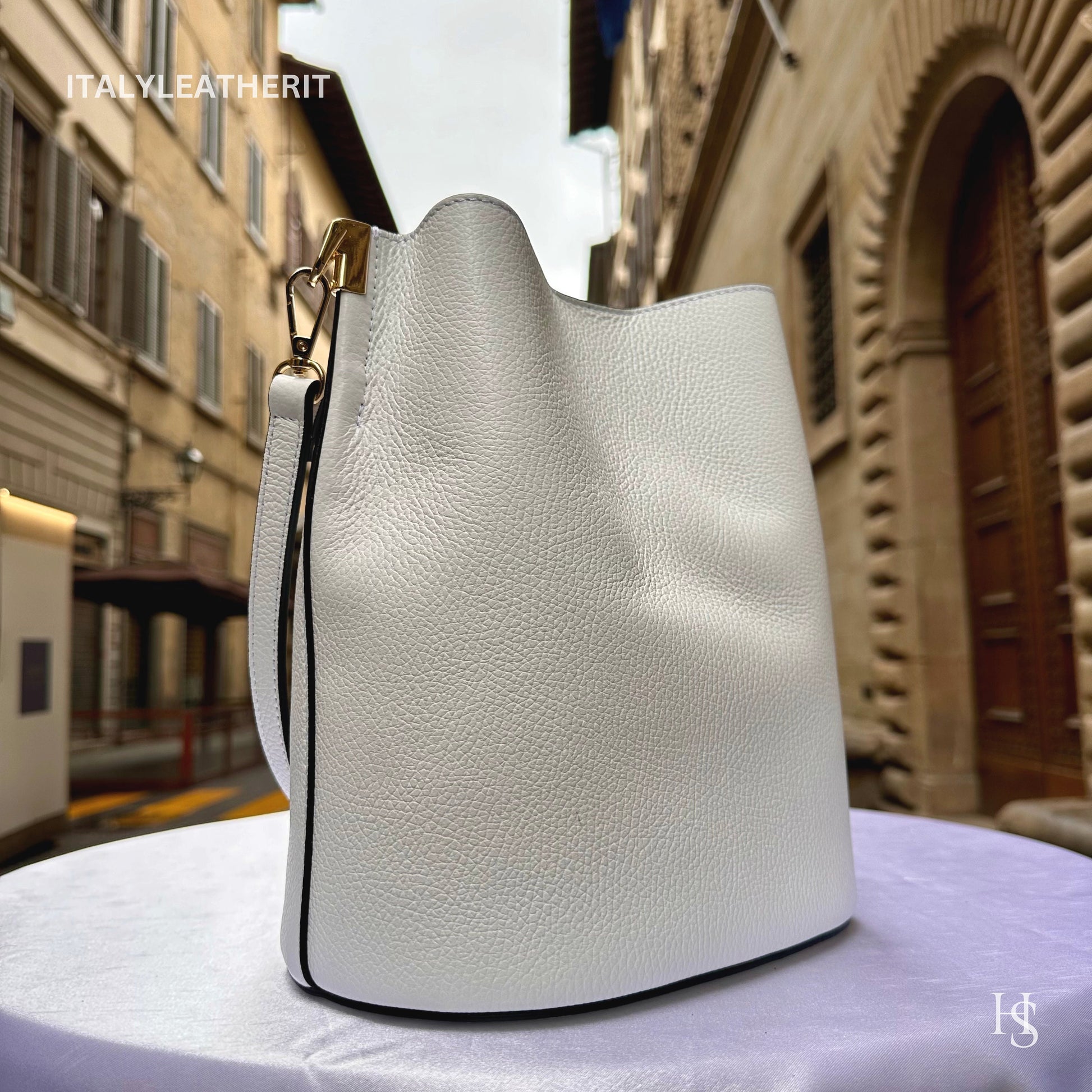 Italian Handmade Leather Bags For Woman l l Elegant Leather Tote From Florence || Made in Italy, Bucket bag