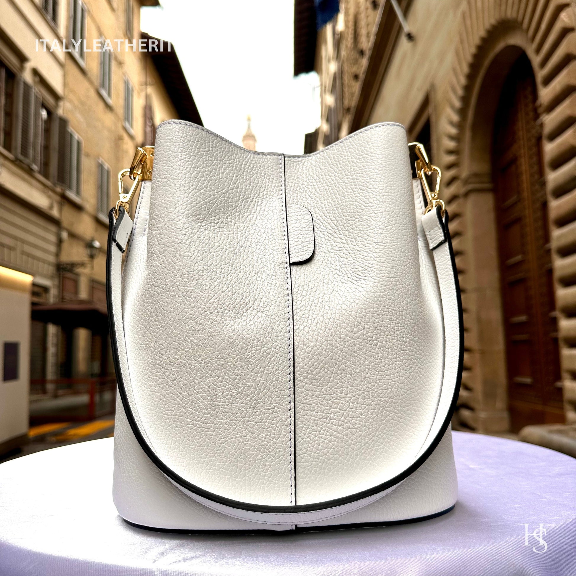 Italian Handmade Leather Bags For Woman l l Elegant Leather Tote From Florence || Made in Italy, Bucket bag
