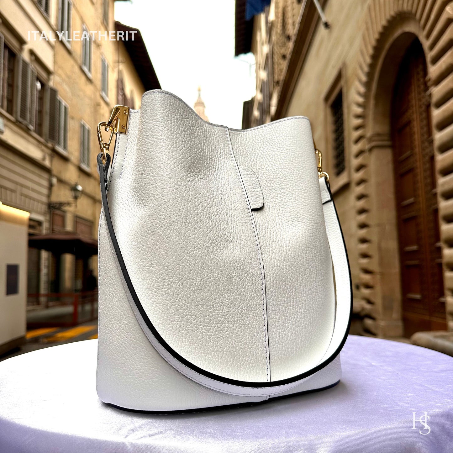Italian Handmade Leather Bags For Woman l l Elegant Leather Tote From Florence || Made in Italy, Bucket bag