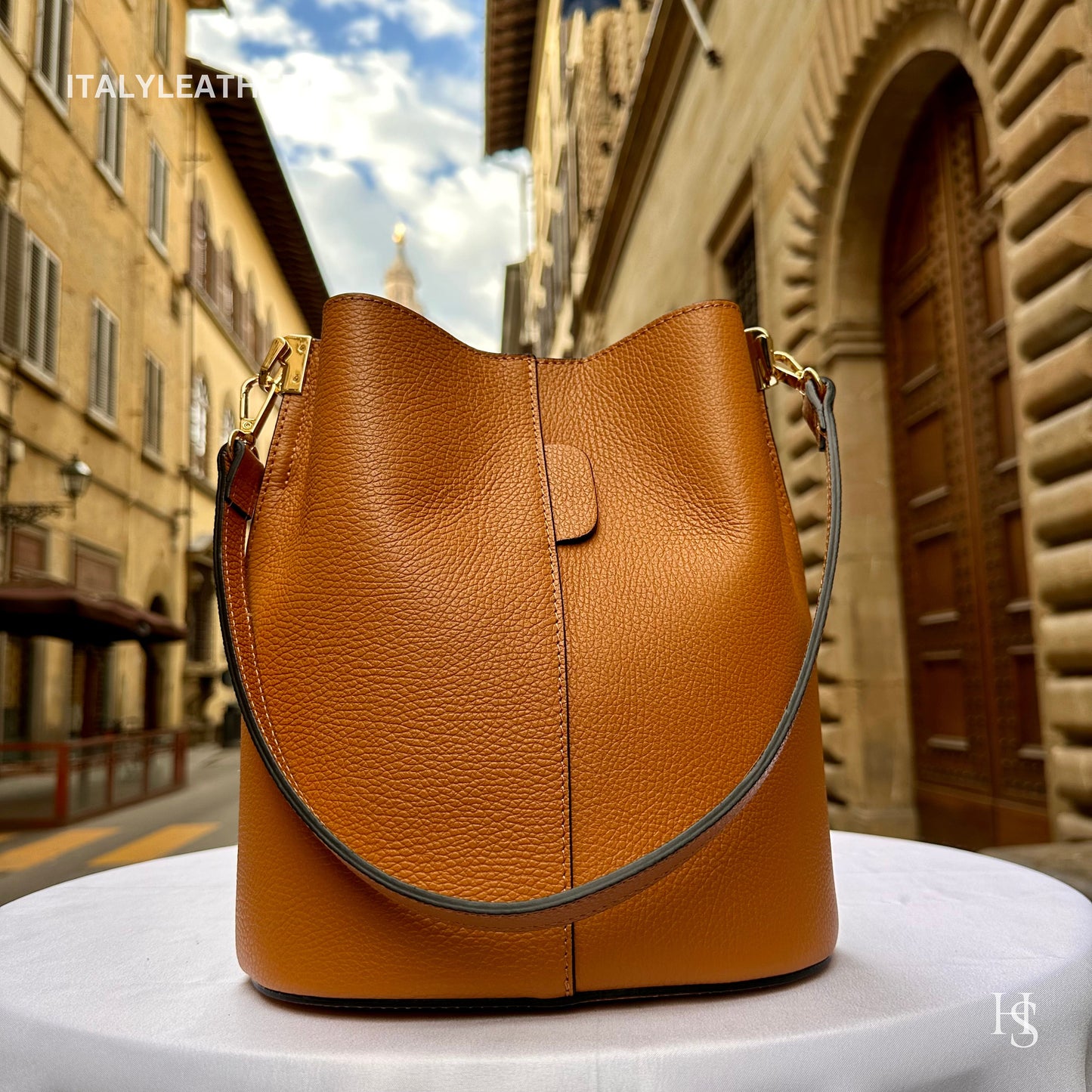 Italian Handmade Leather Bags For Woman l l Elegant Leather Tote From Florence || Made in Italy, Bucket bag