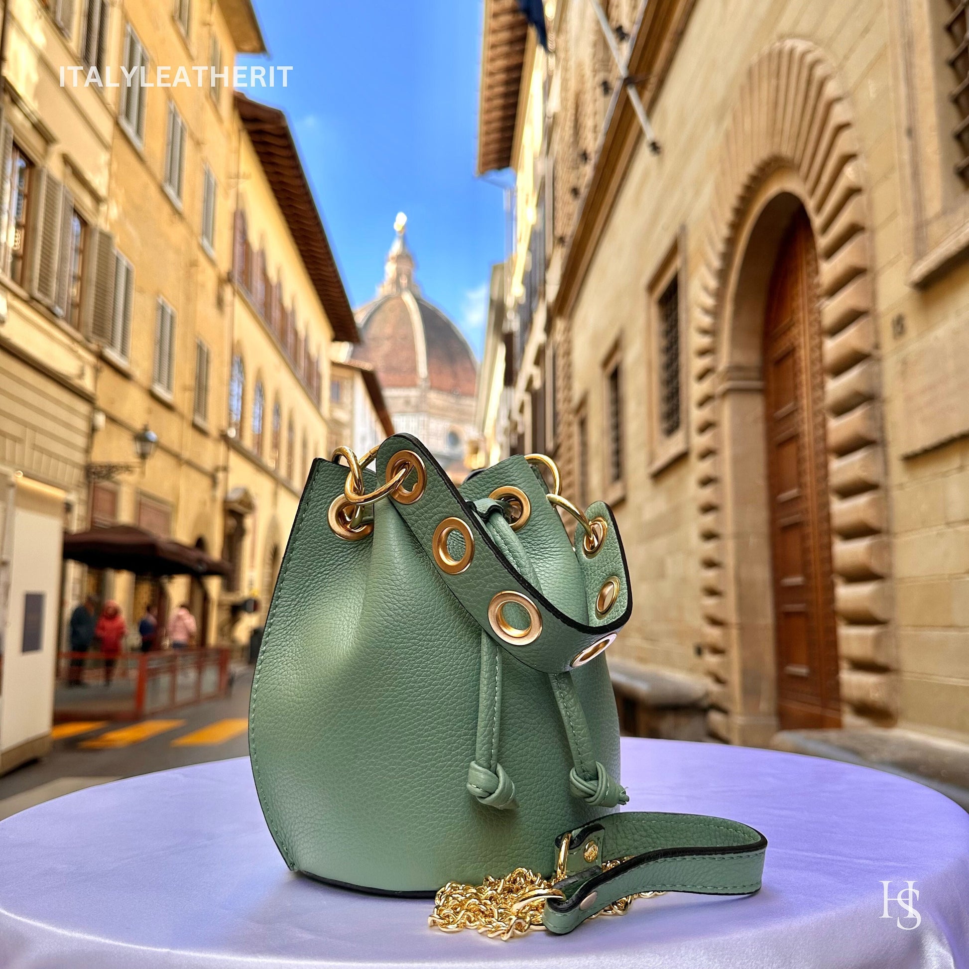 Italian Handmade Leather Bags For Women l l Elegant Leather Tote From Florence, Bucket bag,