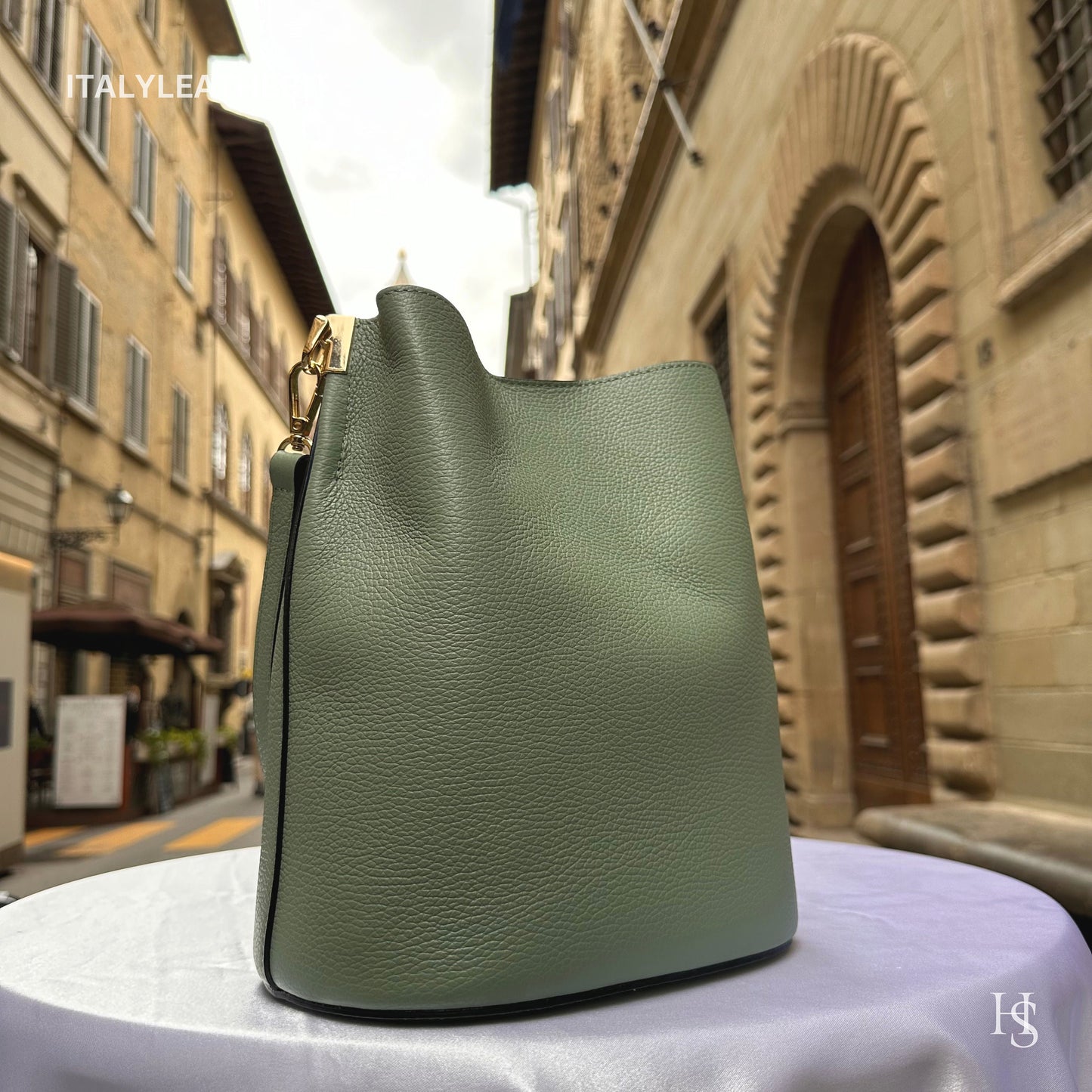 Italian Handmade Leather Bags For Woman l l Elegant Leather Tote From Florence || Made in Italy, Bucket bag