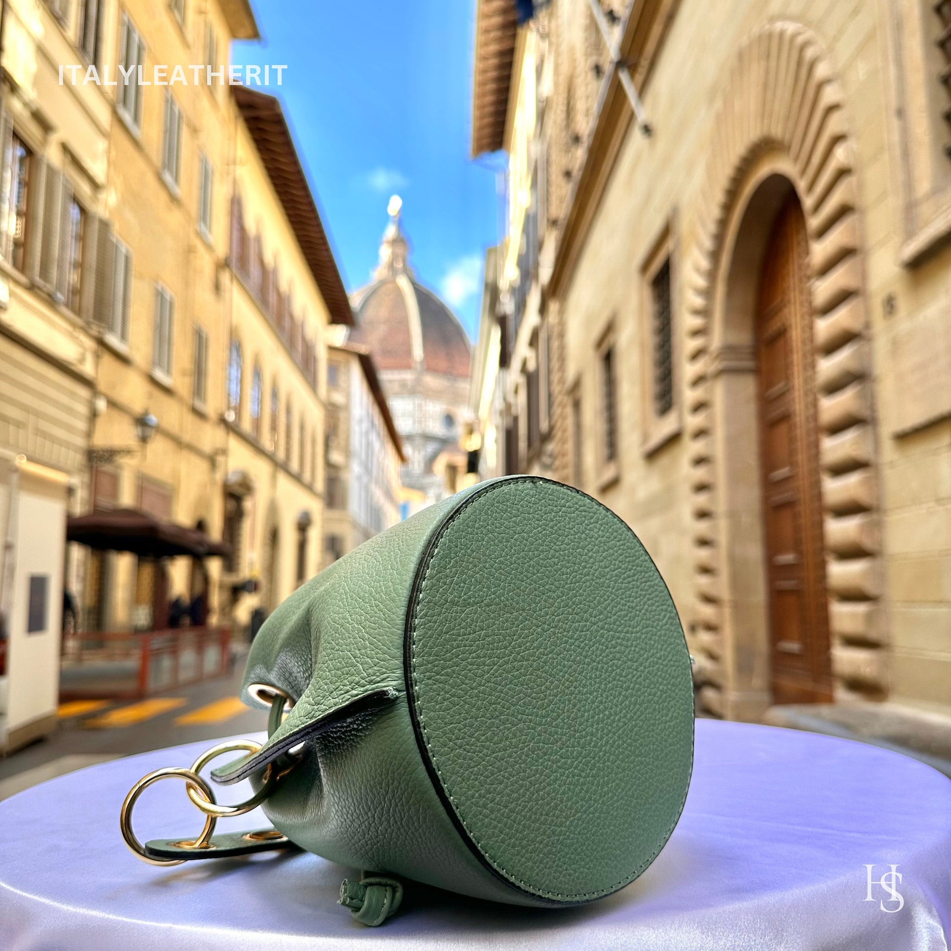 Italian Handmade Leather Bags For Women l l Elegant Leather Tote From Florence, Bucket bag,