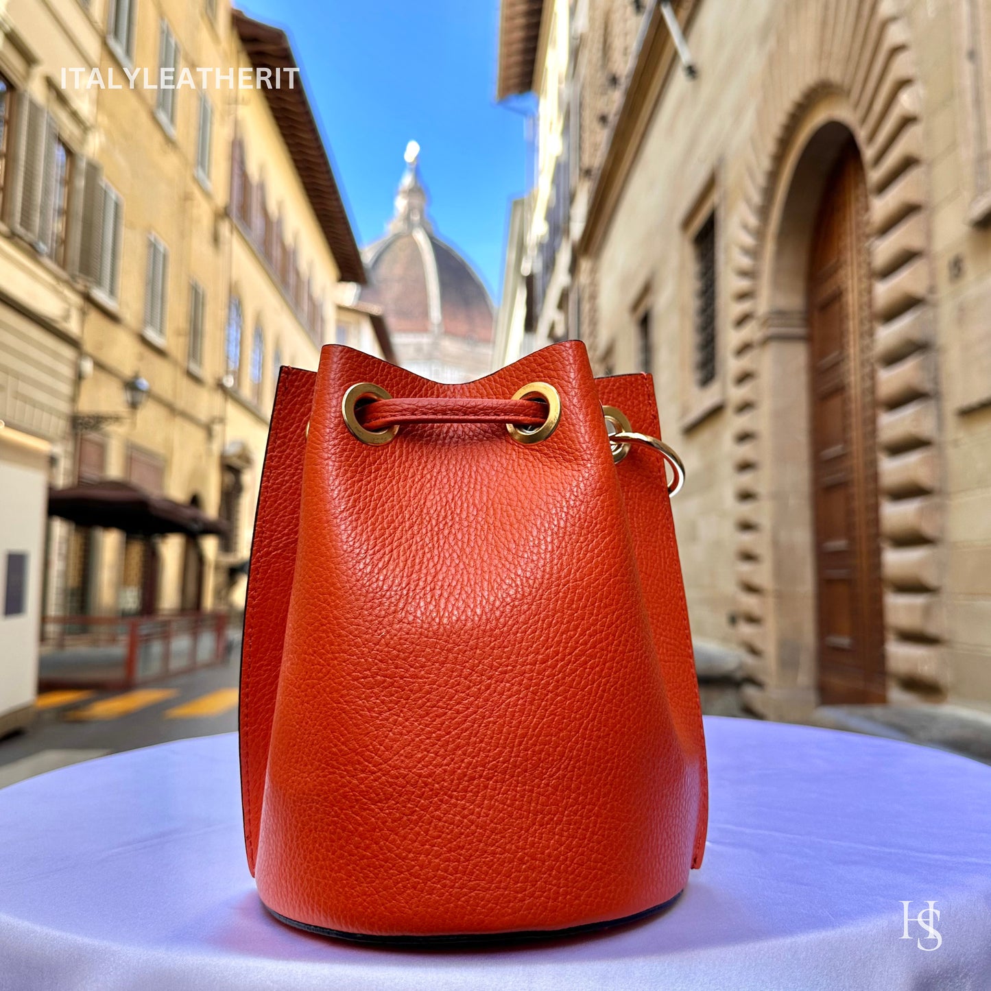 Italian Handmade Leather Bags For Woman l l Elegant Leather Tote From Florence, Bucket bag