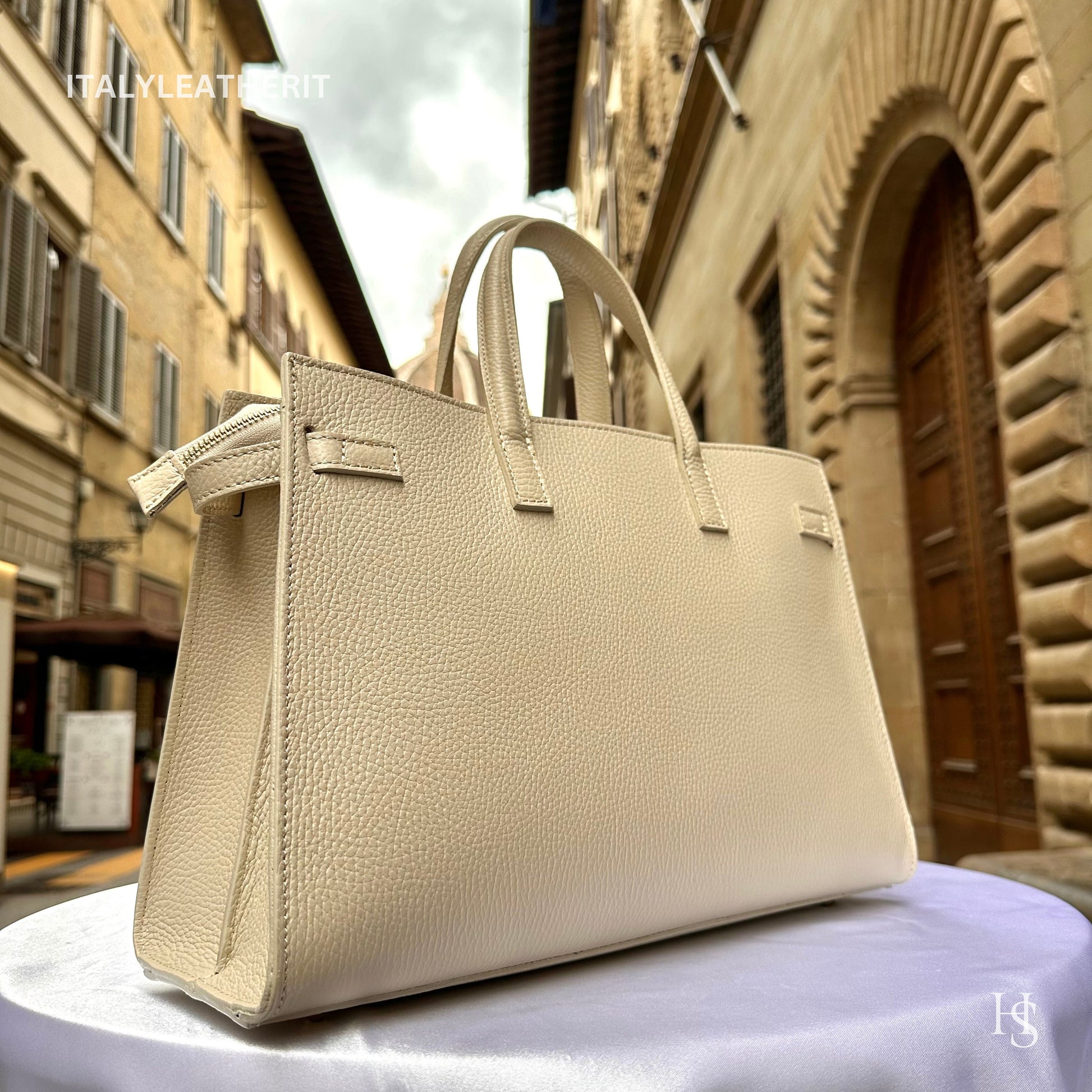 Italian Handmade Leather Bags for Women | Elegant Tote & Purse from Florence, gold hardware bag