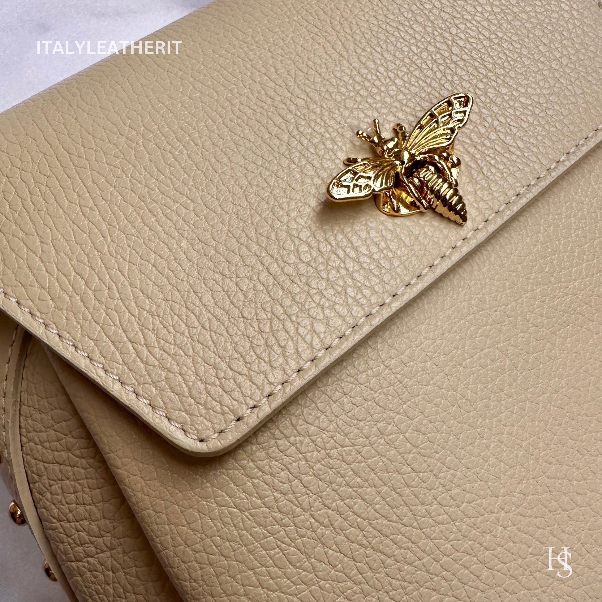 Italian Handmade Leather Bags For Women l l Elegant Leather Tote From Florence with bee-shaped lobster clasp closure