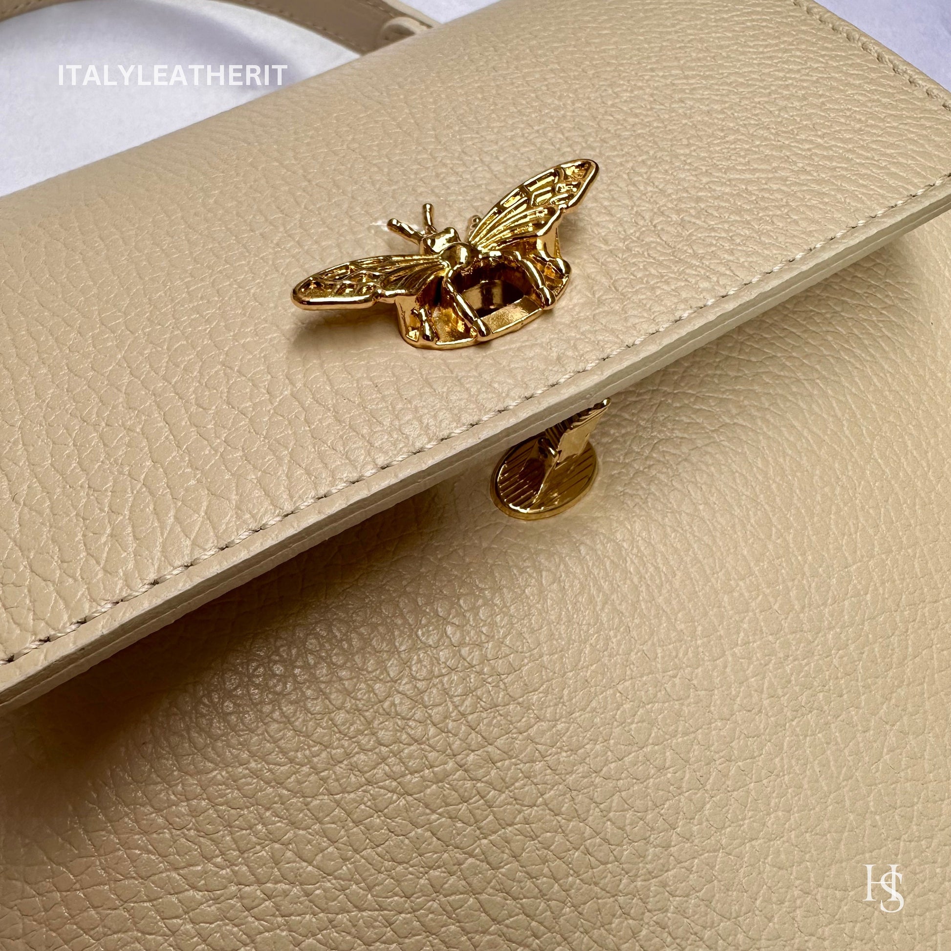 Italian Handmade Leather Bags For Women l l Elegant Leather Tote From Florence with bee-shaped lobster clasp closure