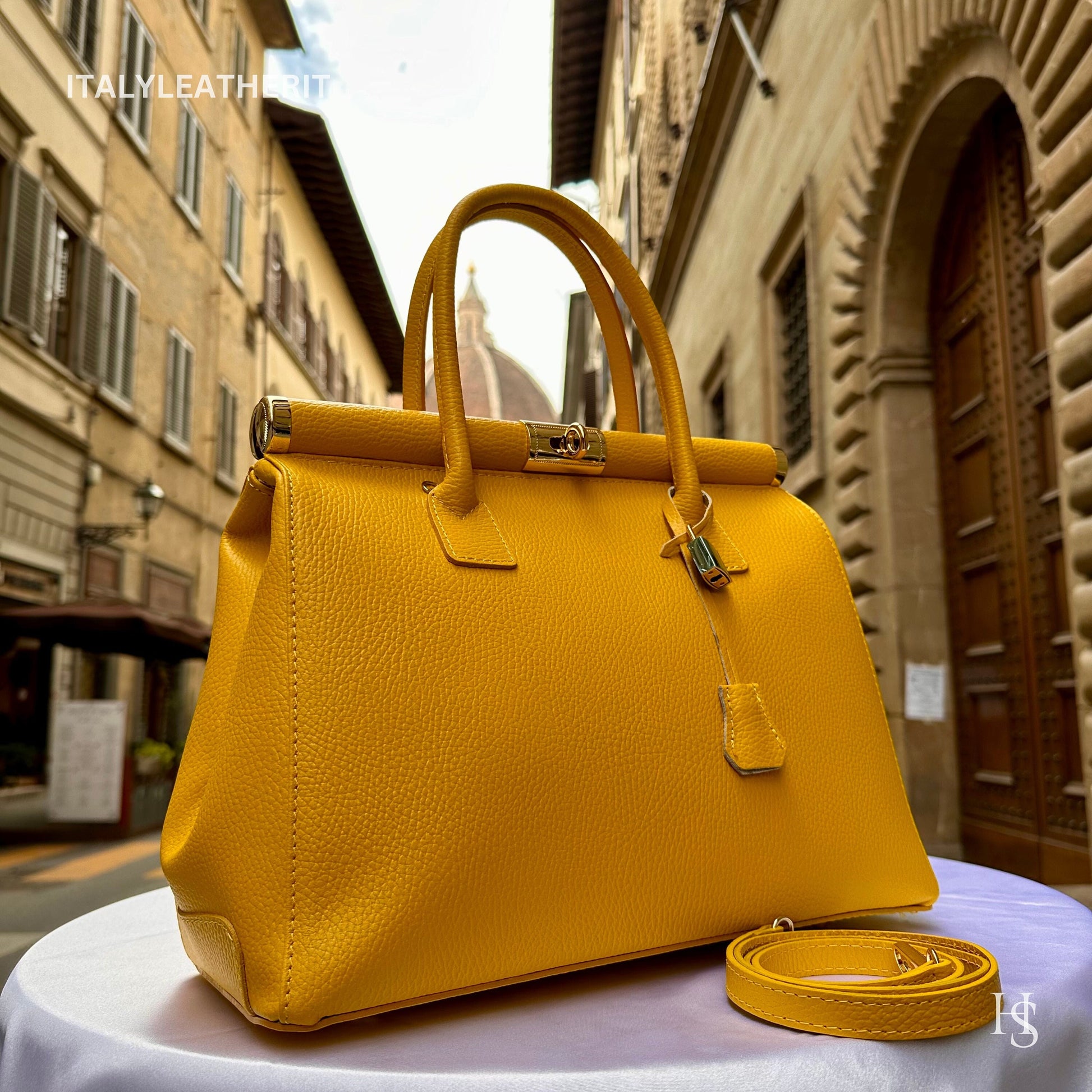 Italian Handmade Leather Bags For Women l l Elegant Leather Tote From Florence, Yellow Tote, Lock bag