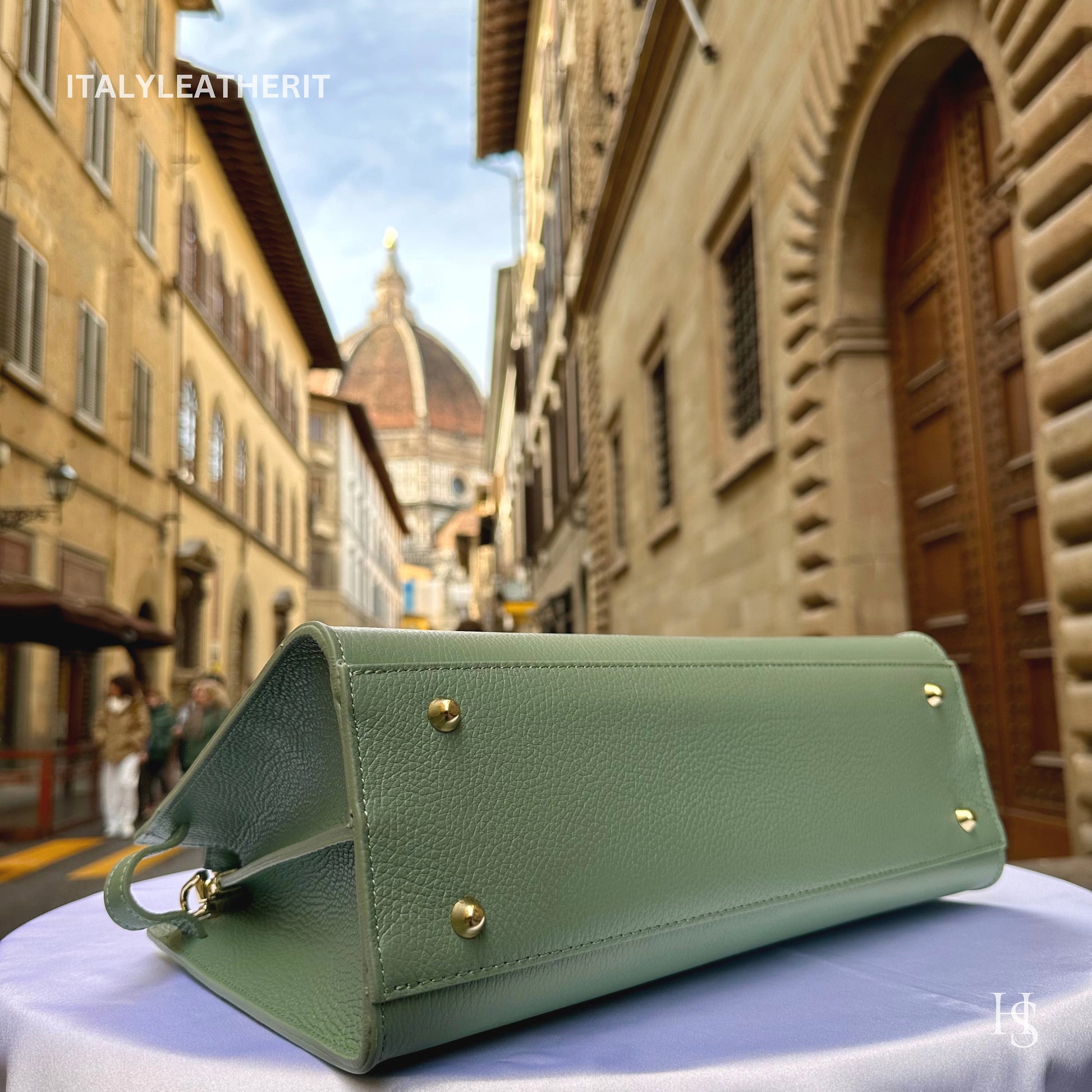 Italian Handmade Leather Bags for Women | Elegant Tote & Purse from Florence, made in Italy