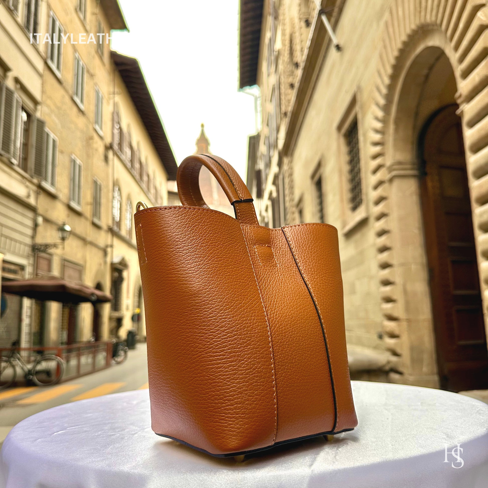 Italian Handmade Leather Bags For Women l l Elegant Leather Tote From Florence, Bucket bag, brown purse