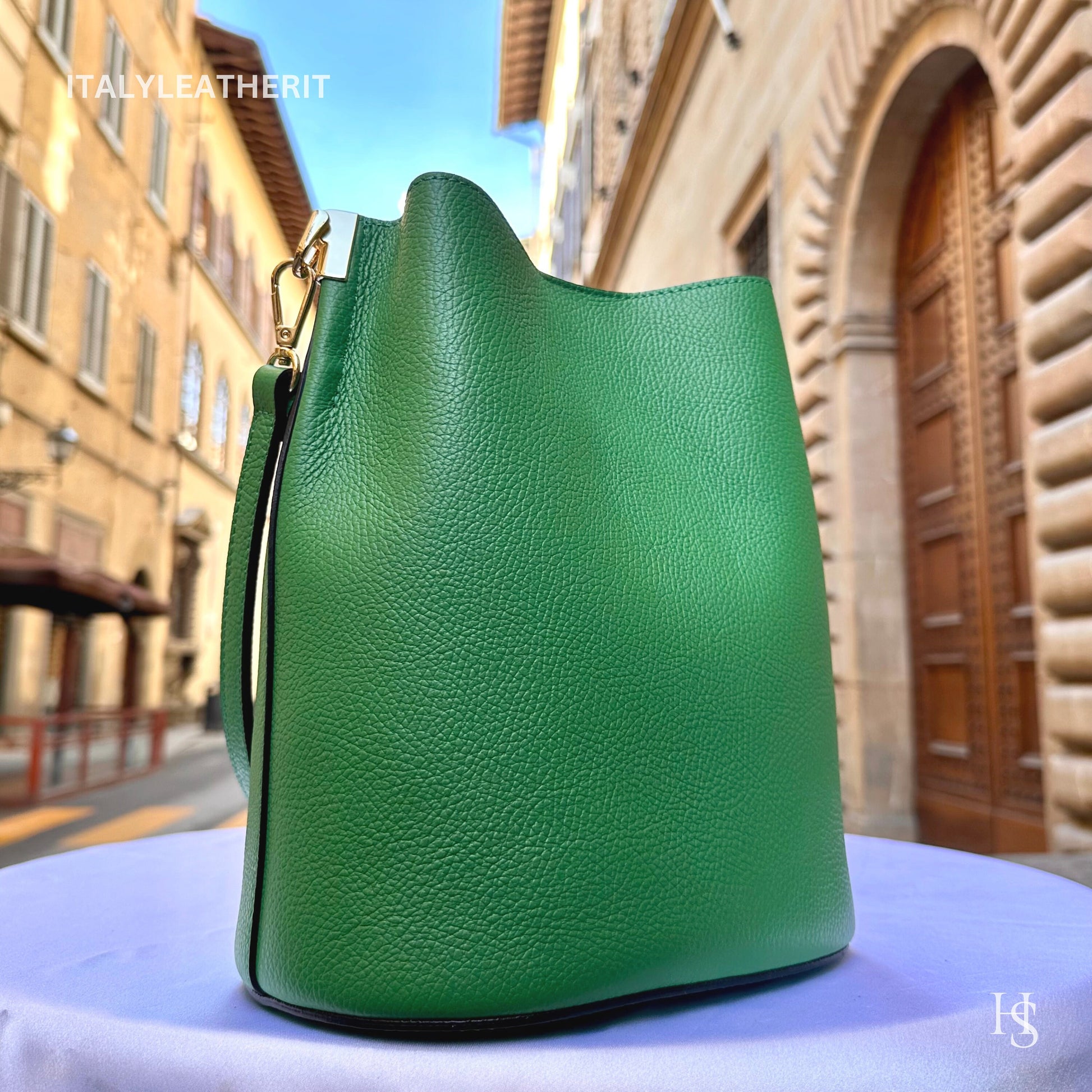 Italian Handmade Leather Bags For Woman l l Elegant Leather Tote From Florence || Made in Italy, Bucket bag