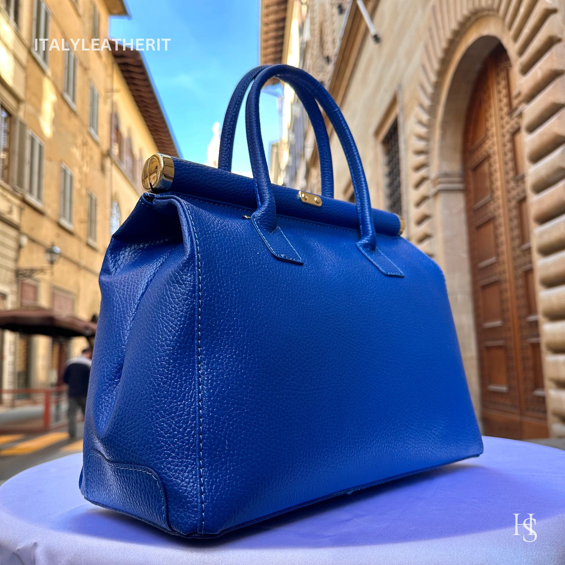 Italian Handmade Leather Bags For Women l l Elegant Leather Tote From Florence, Lock bag, Blue bag