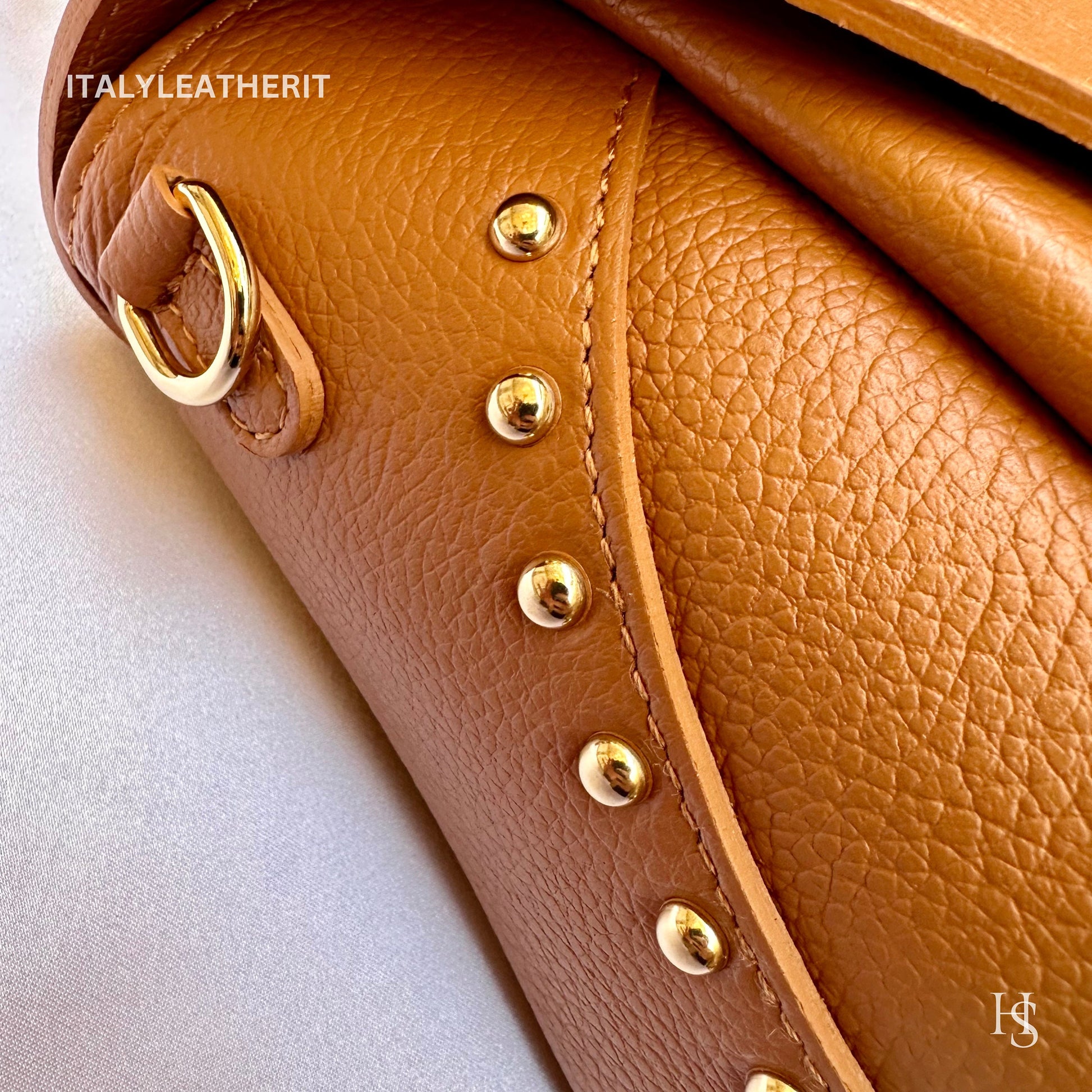 Italian Handmade Leather Bags For Women l l Elegant Leather Tote From Florence with bee-shaped lobster clasp closure