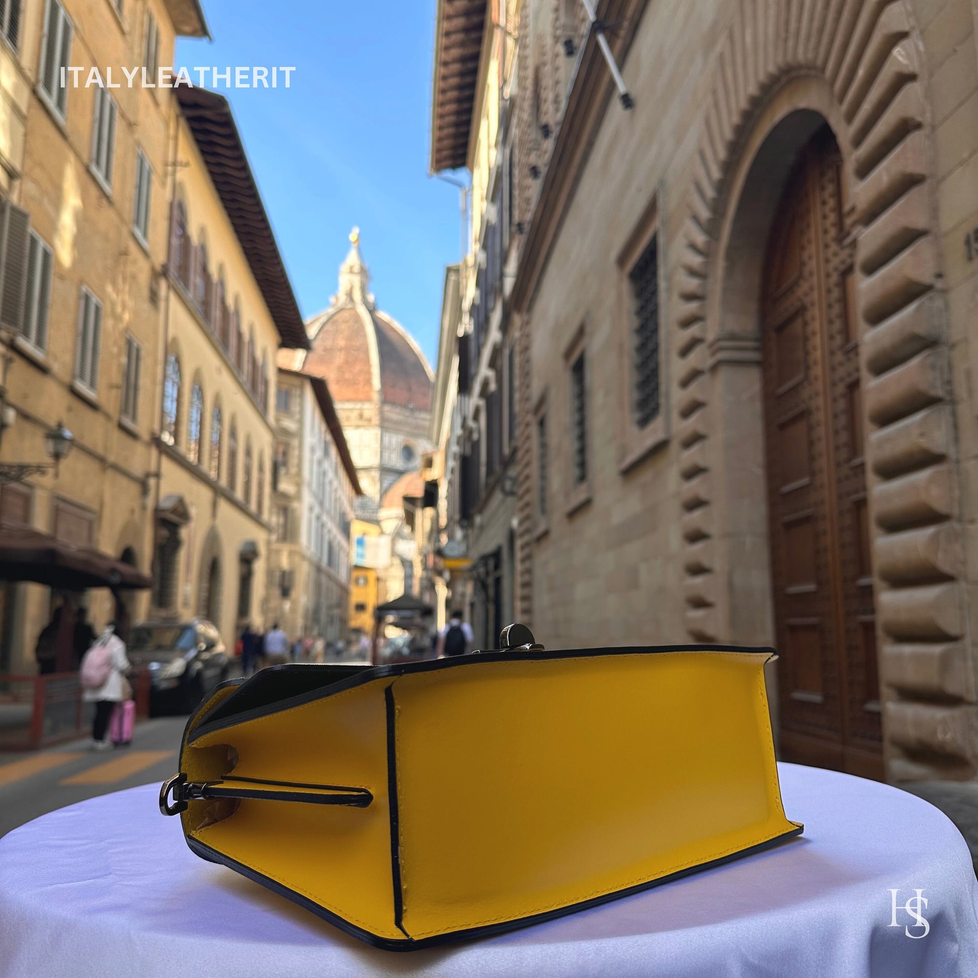 Italian Handmade Leather Bags For Women | Elegant Leather Tote From Florence | Made in Italy Yellow Tote Bag