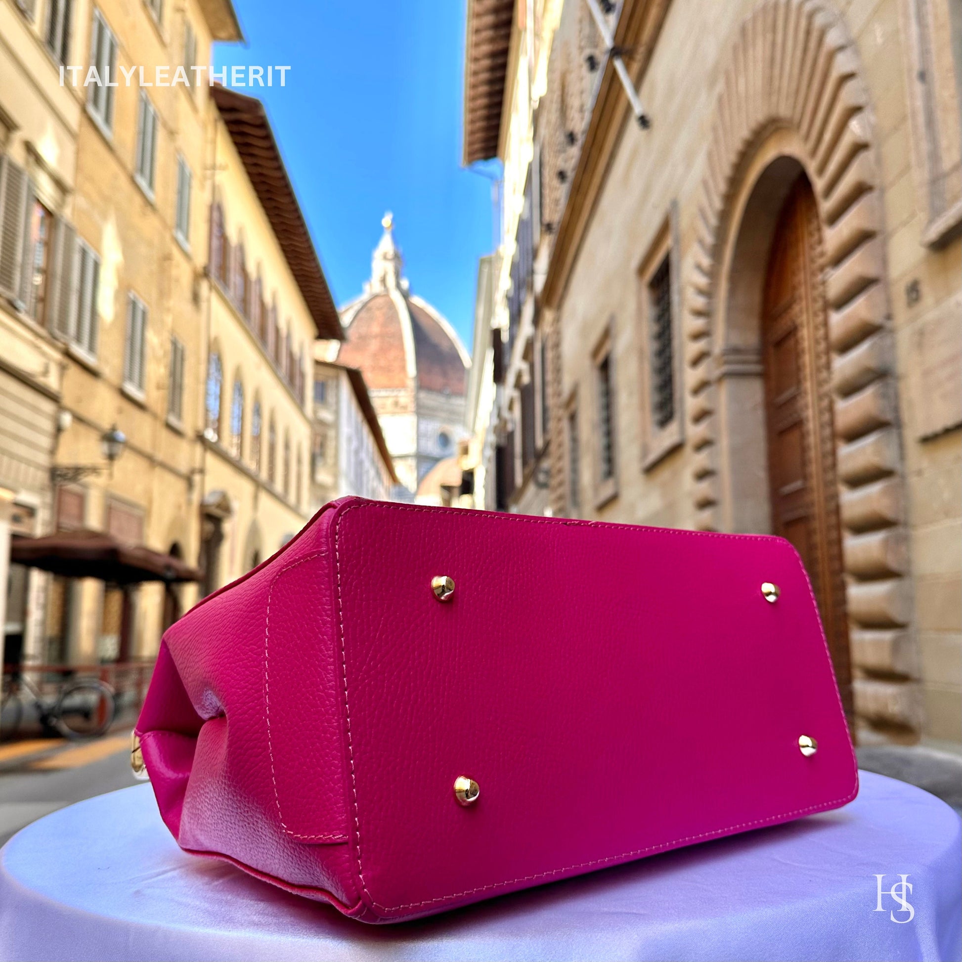 Italian Handmade Leather Bags For Woman l l Elegant Leather Tote From Florence, Fuchsiabag, Lock bag