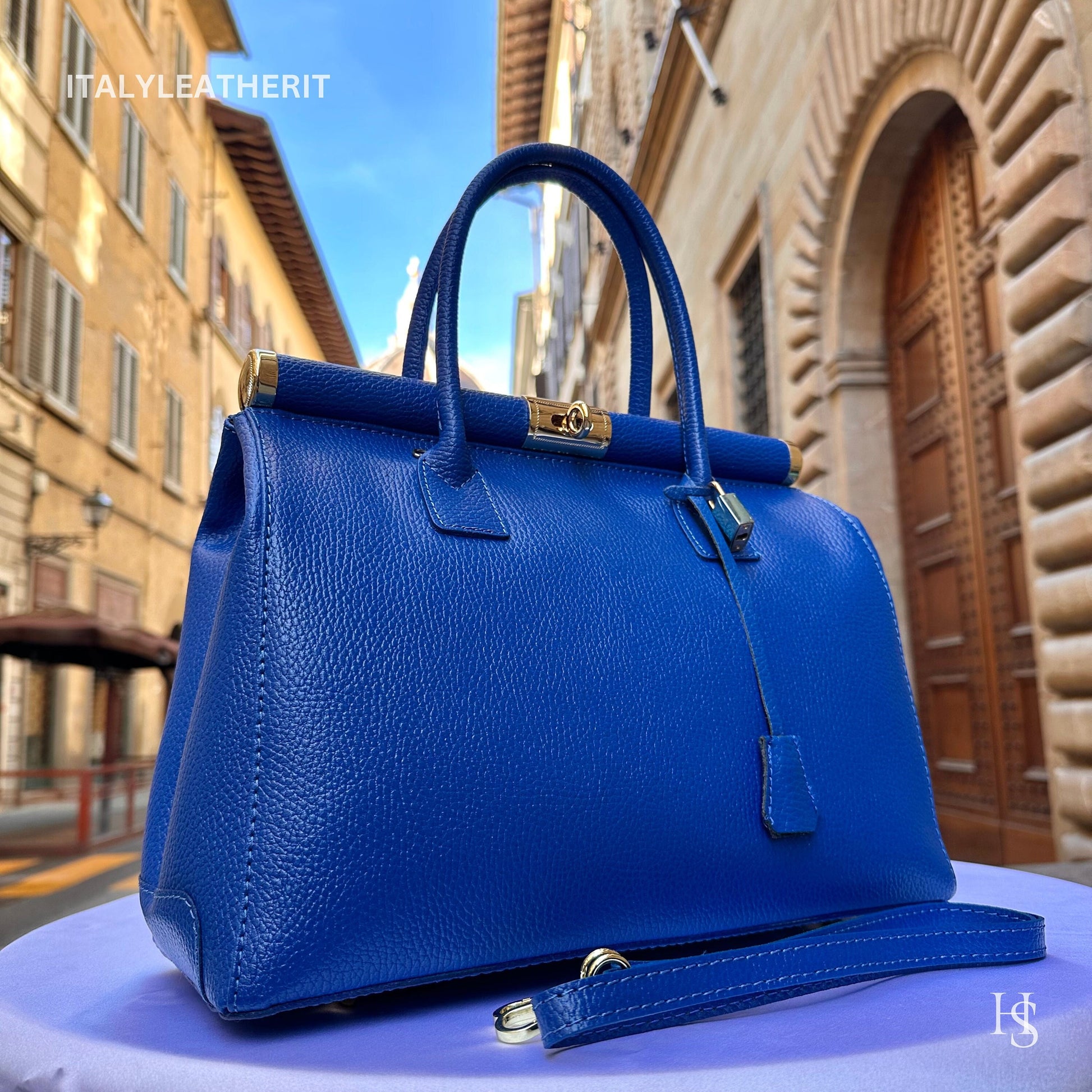 Italian Handmade Leather Bags For Women l l Elegant Leather Tote From Florence, Lock bag, Blue bag