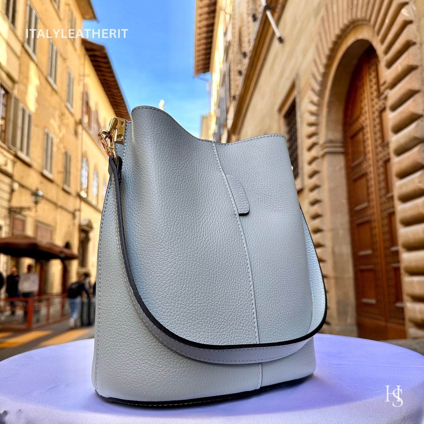 Italian Handmade Leather Bags For Woman l Elegant Leather Tote From Florence | Made in Italy, Bucket bag, light blue