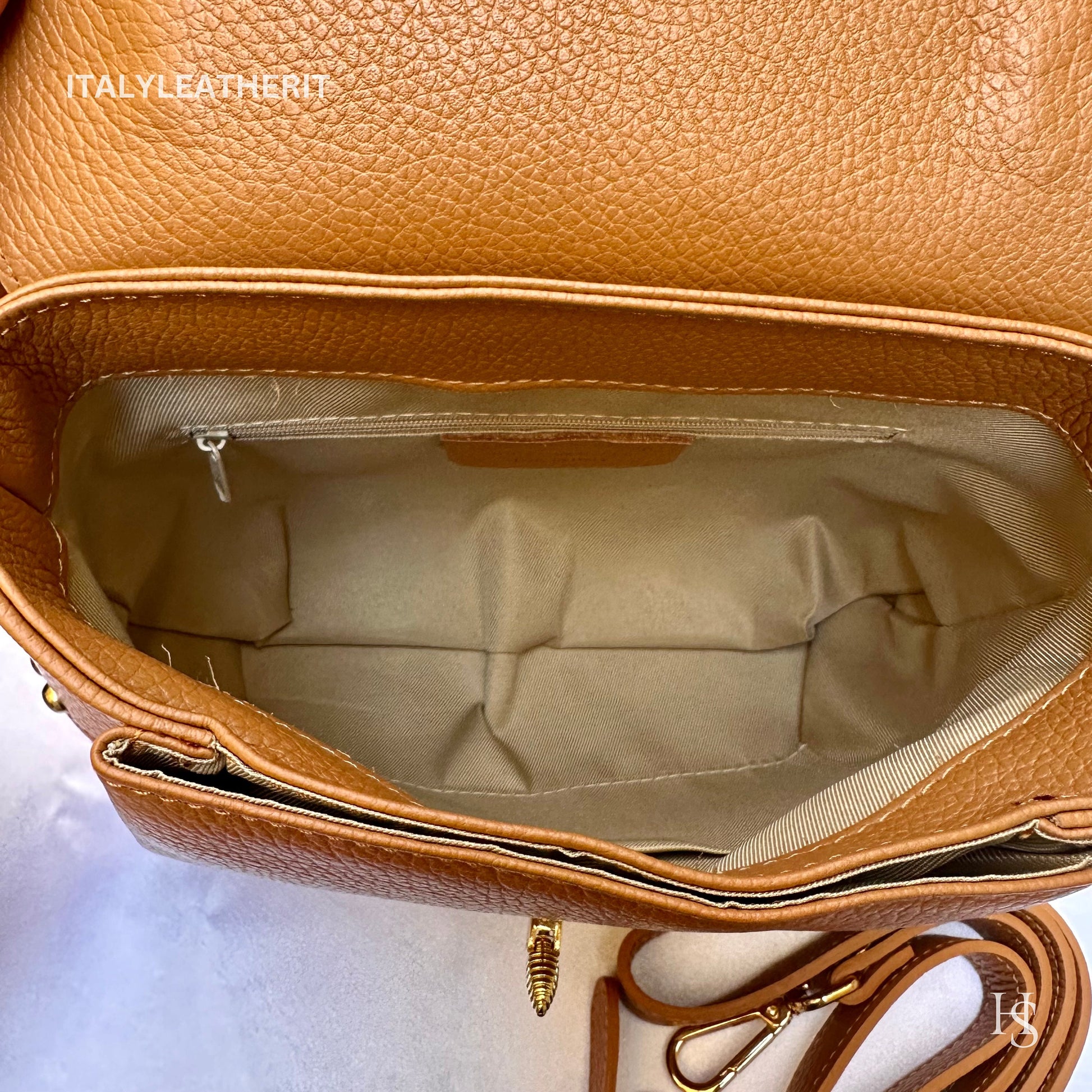 Italian Handmade Leather Bags For Women l l Elegant Leather Tote From Florence with bee-shaped lobster clasp closure