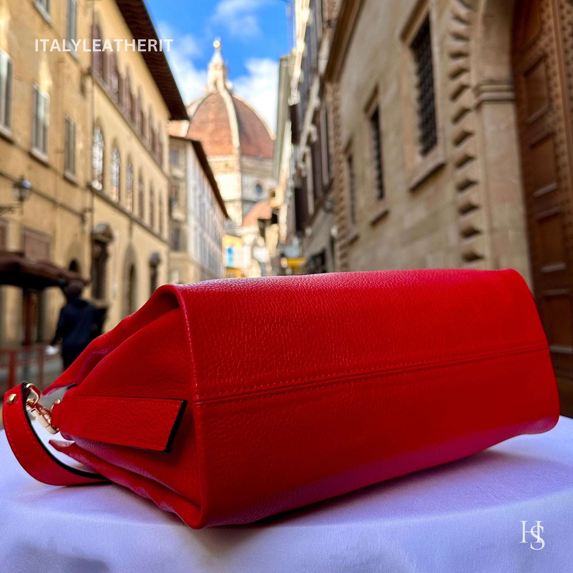 Italian Handmade Leather Bags For Women | Elegant Red Leather Tote From Florence | Made in Italy