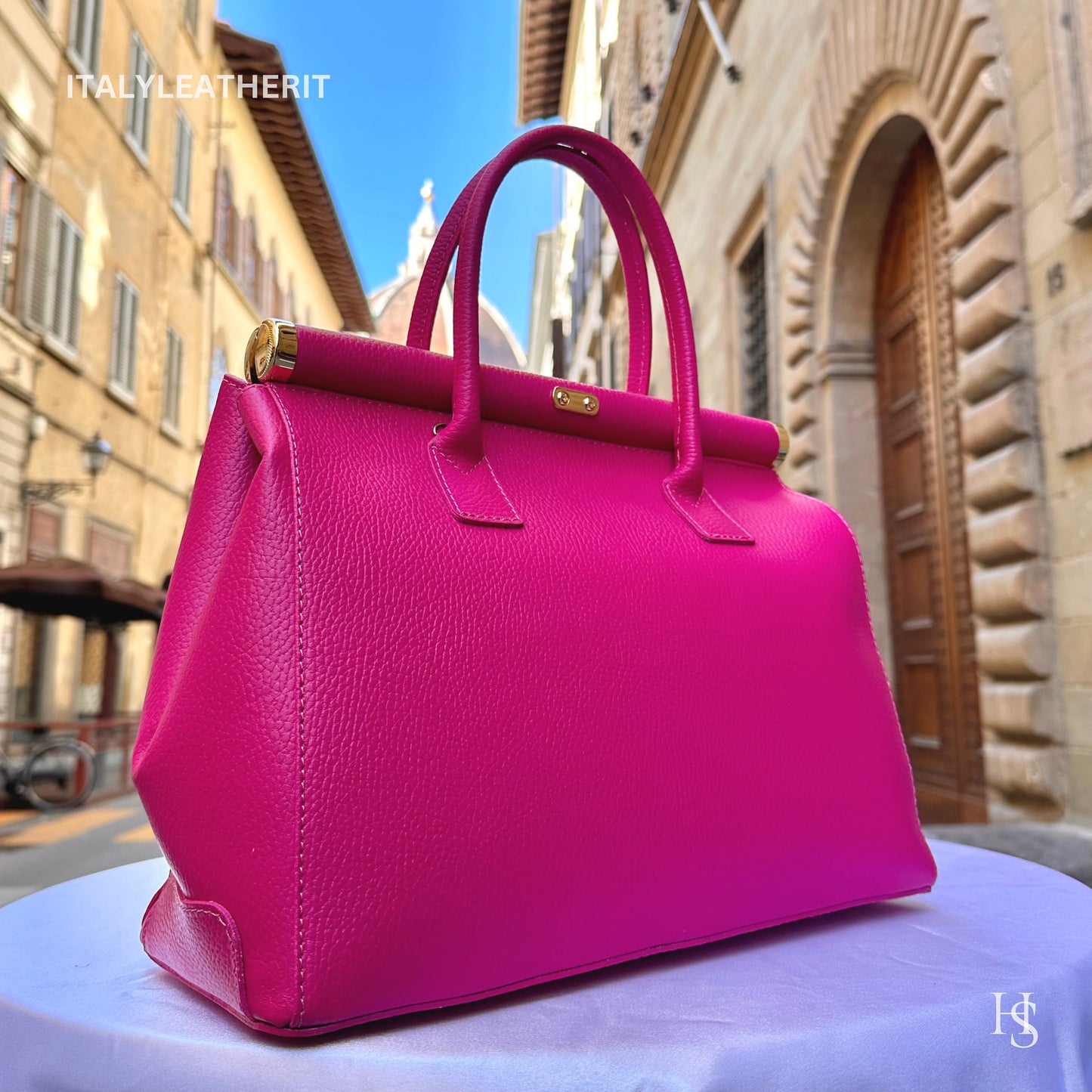 Italian Handmade Leather Bags For Woman l l Elegant Leather Tote From Florence, Fuchsiabag, Lock bag