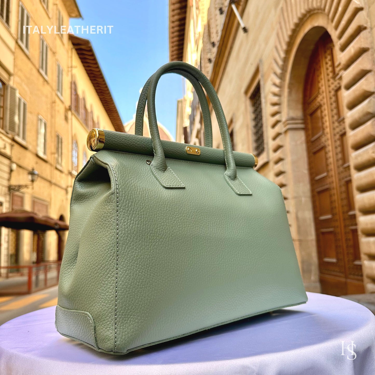 Italian Handmade Leather Bags For Women l l Elegant Leather Tote From Florence, pistachio bag, Lock bag, Made in Italy