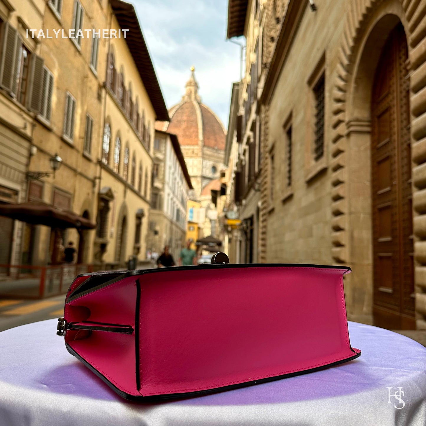 Italian Handmade Leather Bags For Women | Elegant Fuchsia Tote Bag From Florence | Made in Italy