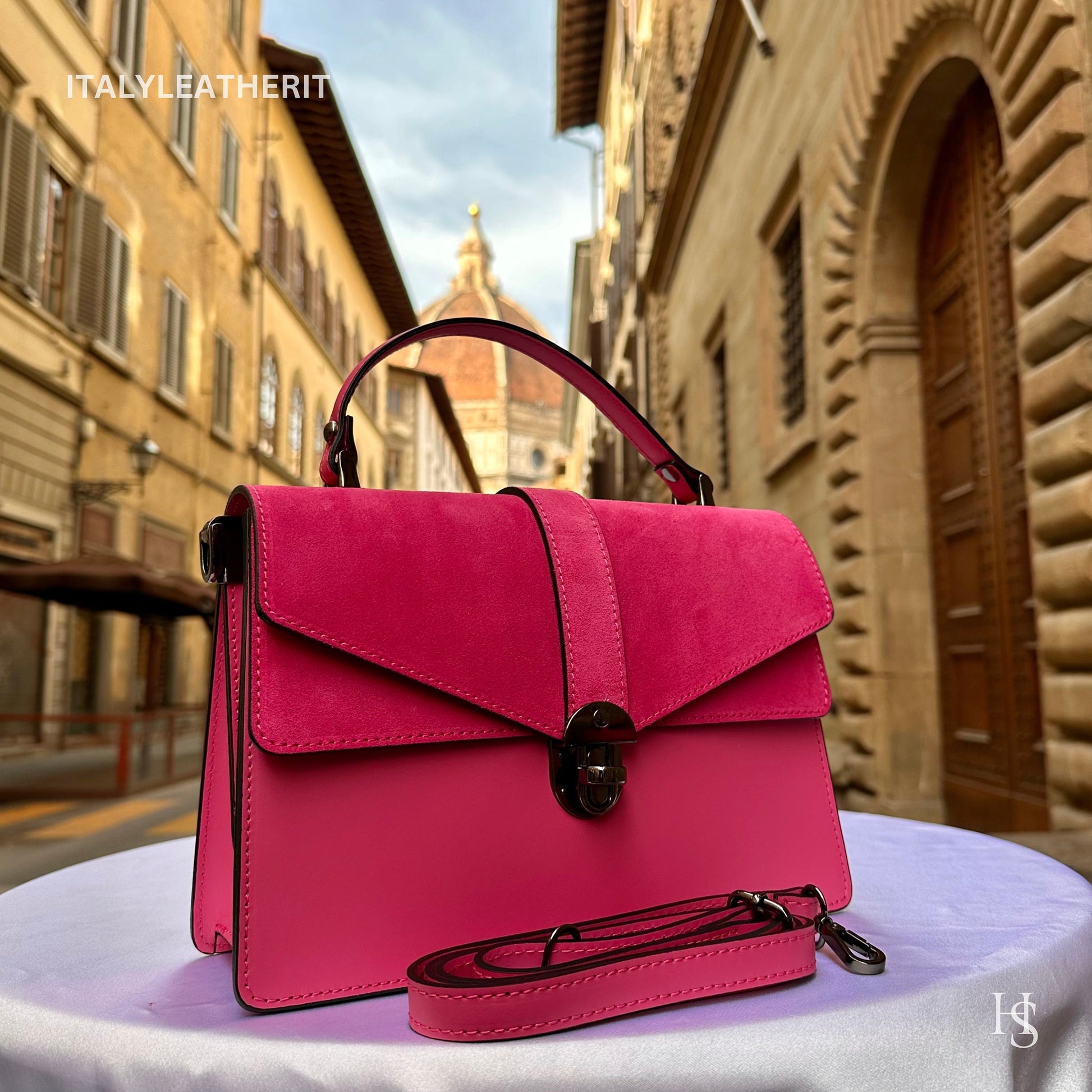Italian Handmade Leather Bags For Women | Elegant Fuchsia Tote Bag From Florence | Made in Italy