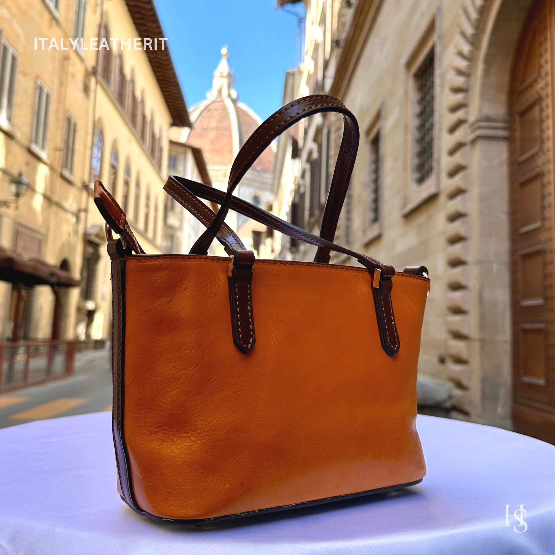 Italian Handmade Leather Bags For Women l l Elegant Leather Tote From Florence, Small boat bag, Made in Italy
