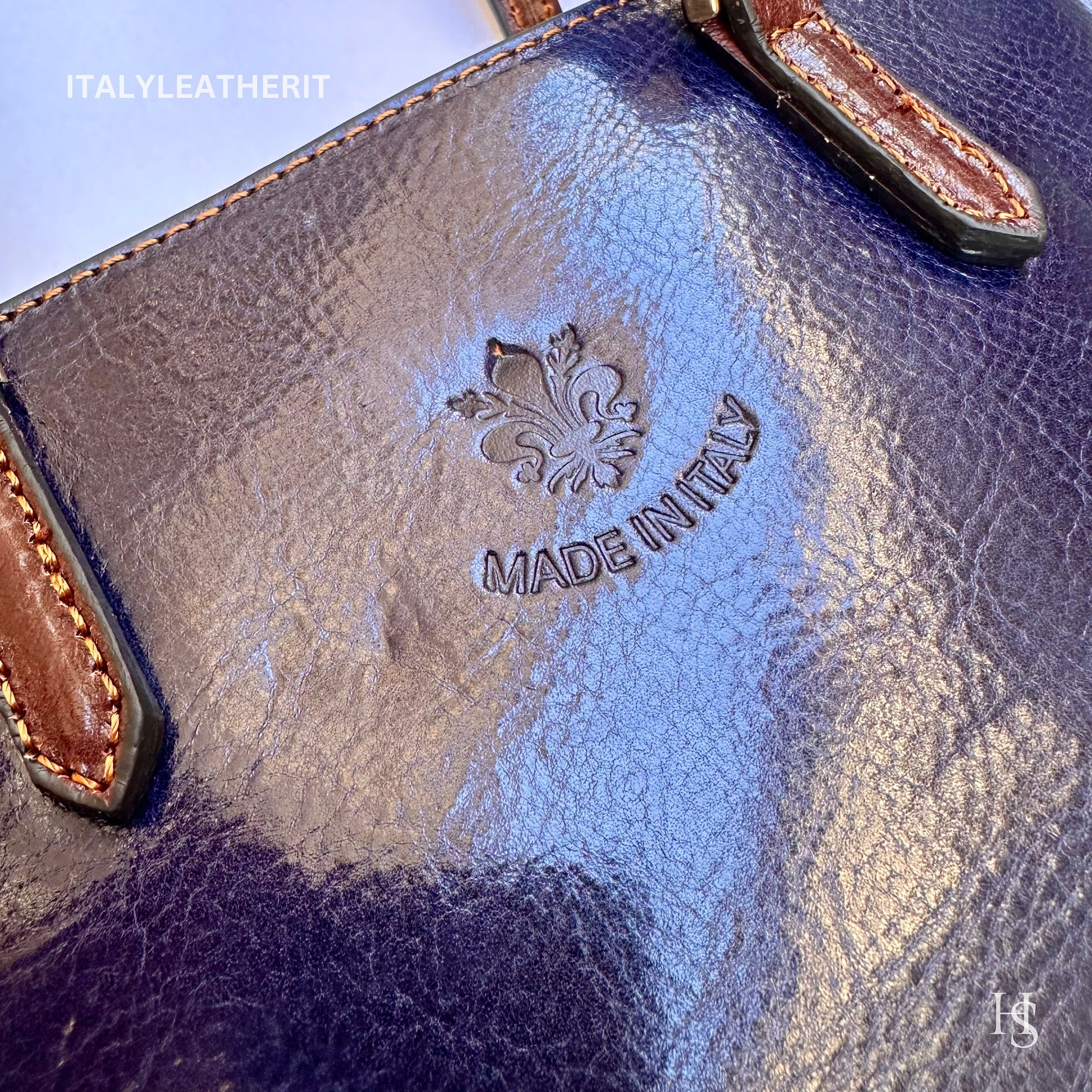 Italian Handmade Leather Bags For Women l l Elegant Leather Tote From Florence, Small boat bag, Made in Italy- Navy blue bag