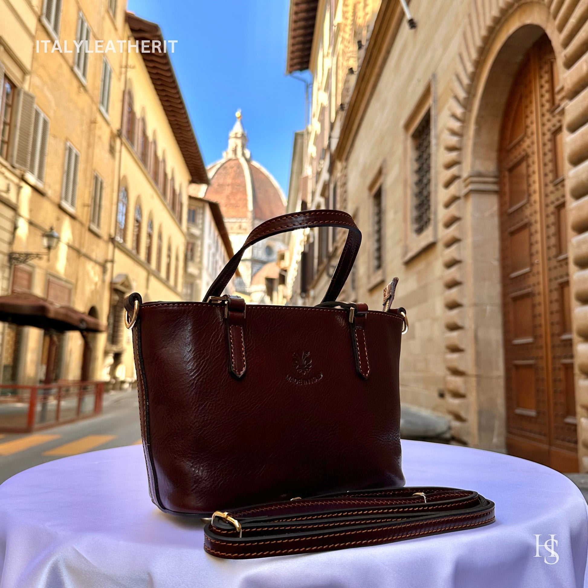 Italian Handmade Leather Bags For Women l l Elegant Leather Tote From Florence, Small boat bag, Made in Italy