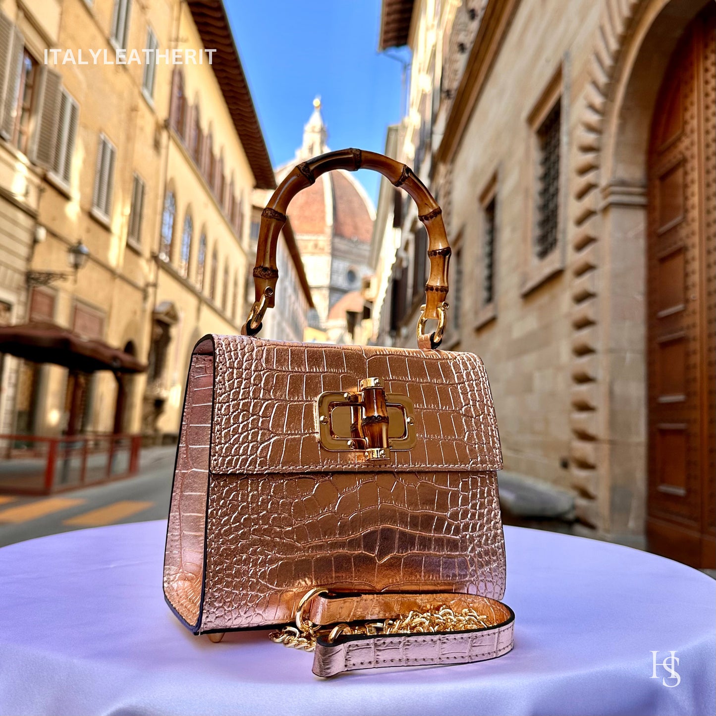 Italian Handmade Leather Bags for Women | Elegant Leather Tote from Florence - Medium-Sized, Light pink purse