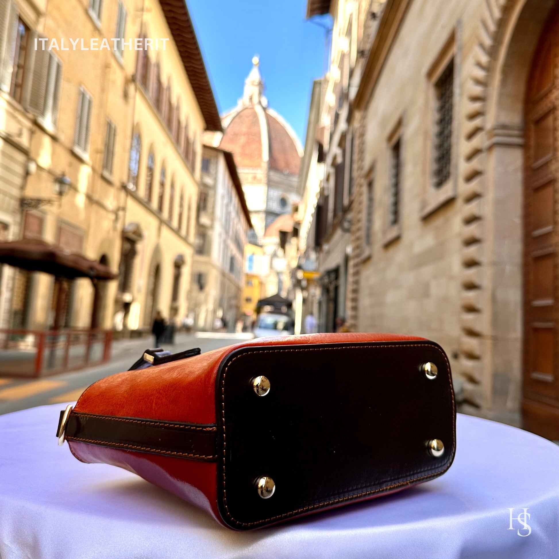 Italian Handmade Leather Bags For Women l Elegant Leather Tote From Florence, Small boat bag, Made in Italy