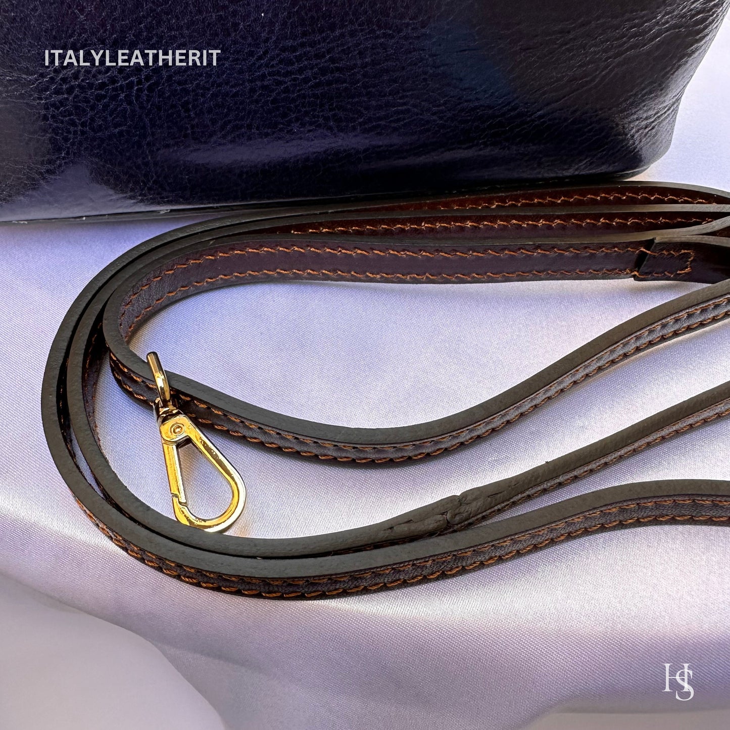 Italian Handmade Leather Bags For Women l l Elegant Leather Tote From Florence, Small boat bag, Made in Italy- Navy blue bag