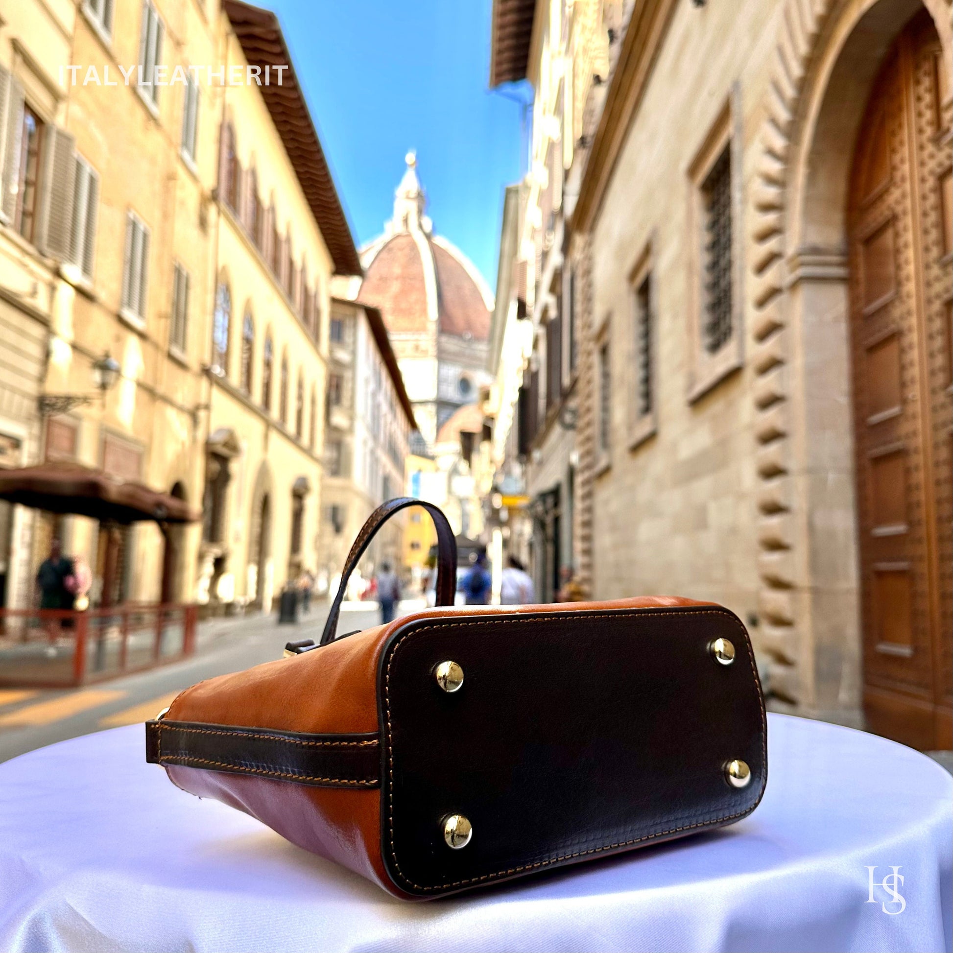 Italian Handmade Leather Bags For Women l l Elegant Leather Tote From Florence, Small boat bag, Made in Italy, Brown leather tote
