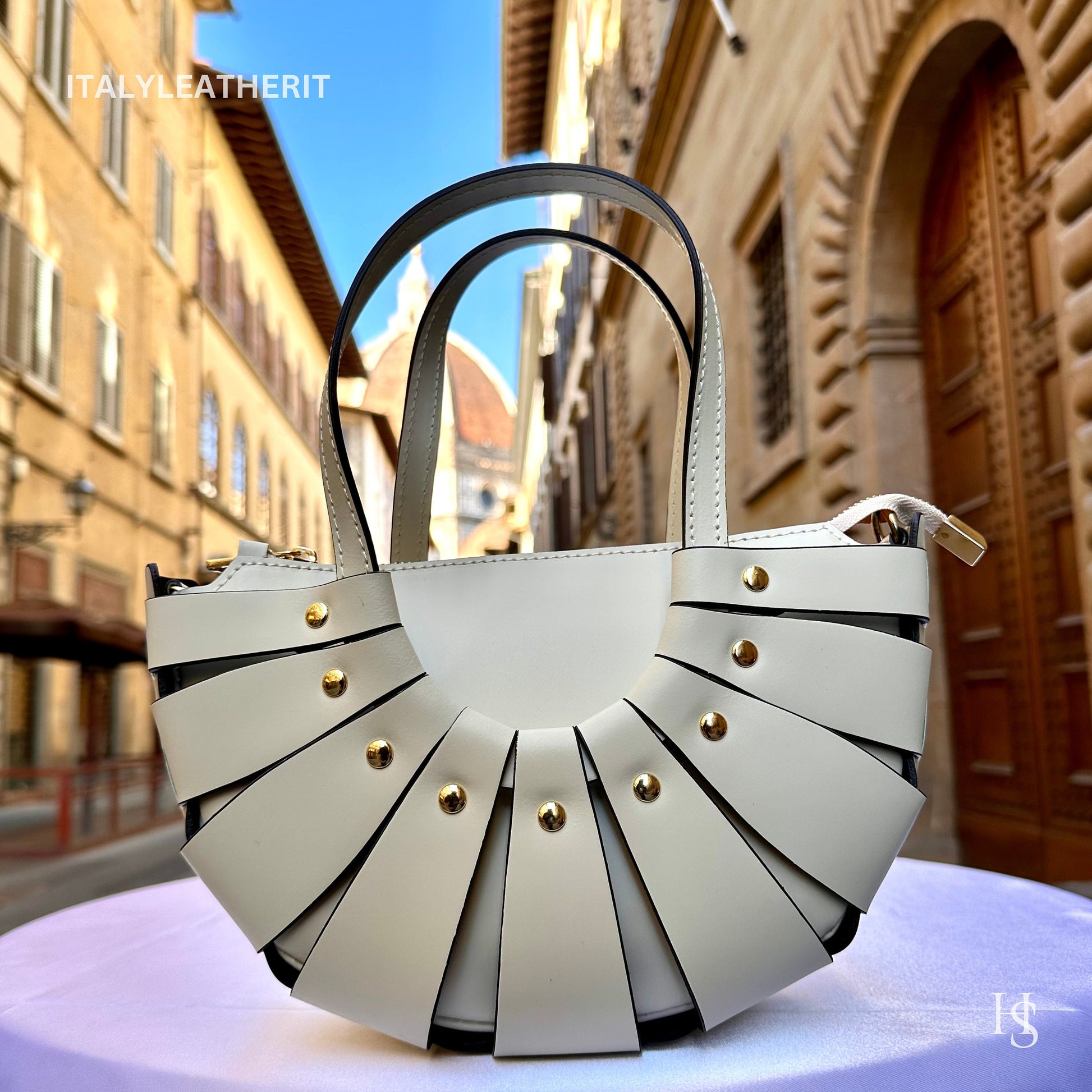 Italian Handmade Leather Bags For Women l l Elegant Leather Tote From Florence, Cream leather tote, Made in Italy