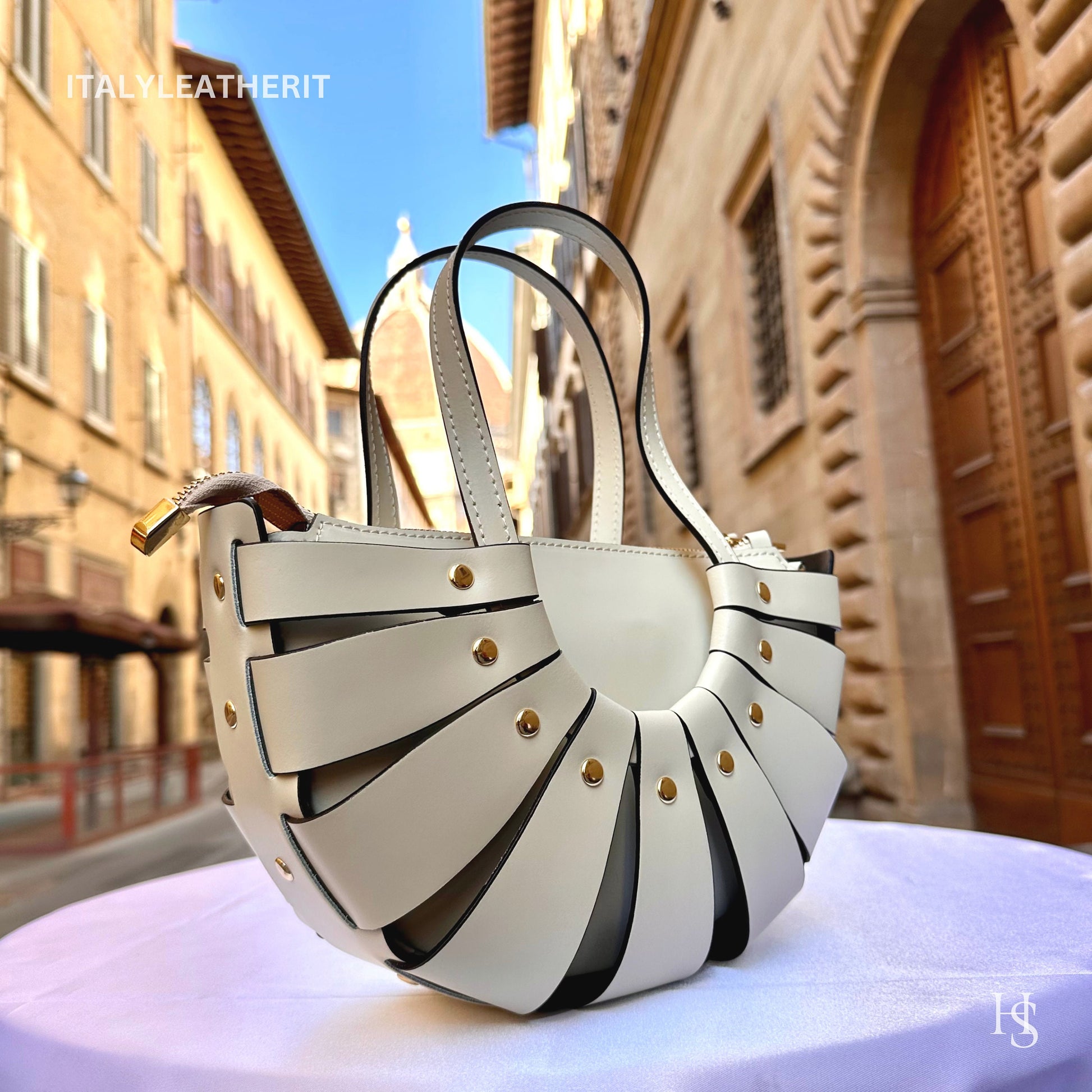 Italian Handmade Leather Bags For Women l l Elegant Leather Tote From Florence, Cream leather tote, Made in Italy