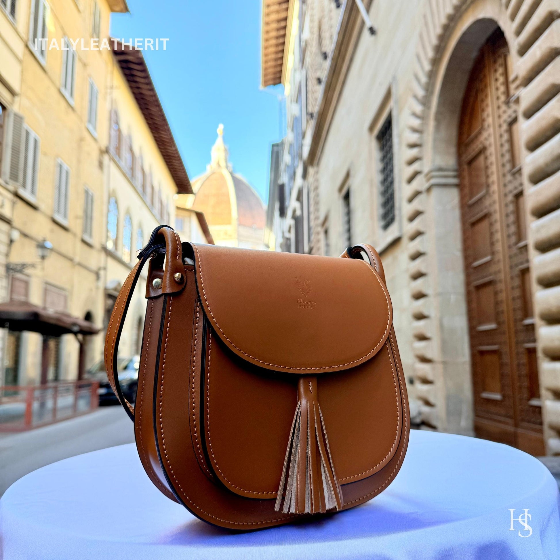 Italian Handmade Leather Bags For Women | Elegant Leather Tote From Florence | Red Crossbody Bag