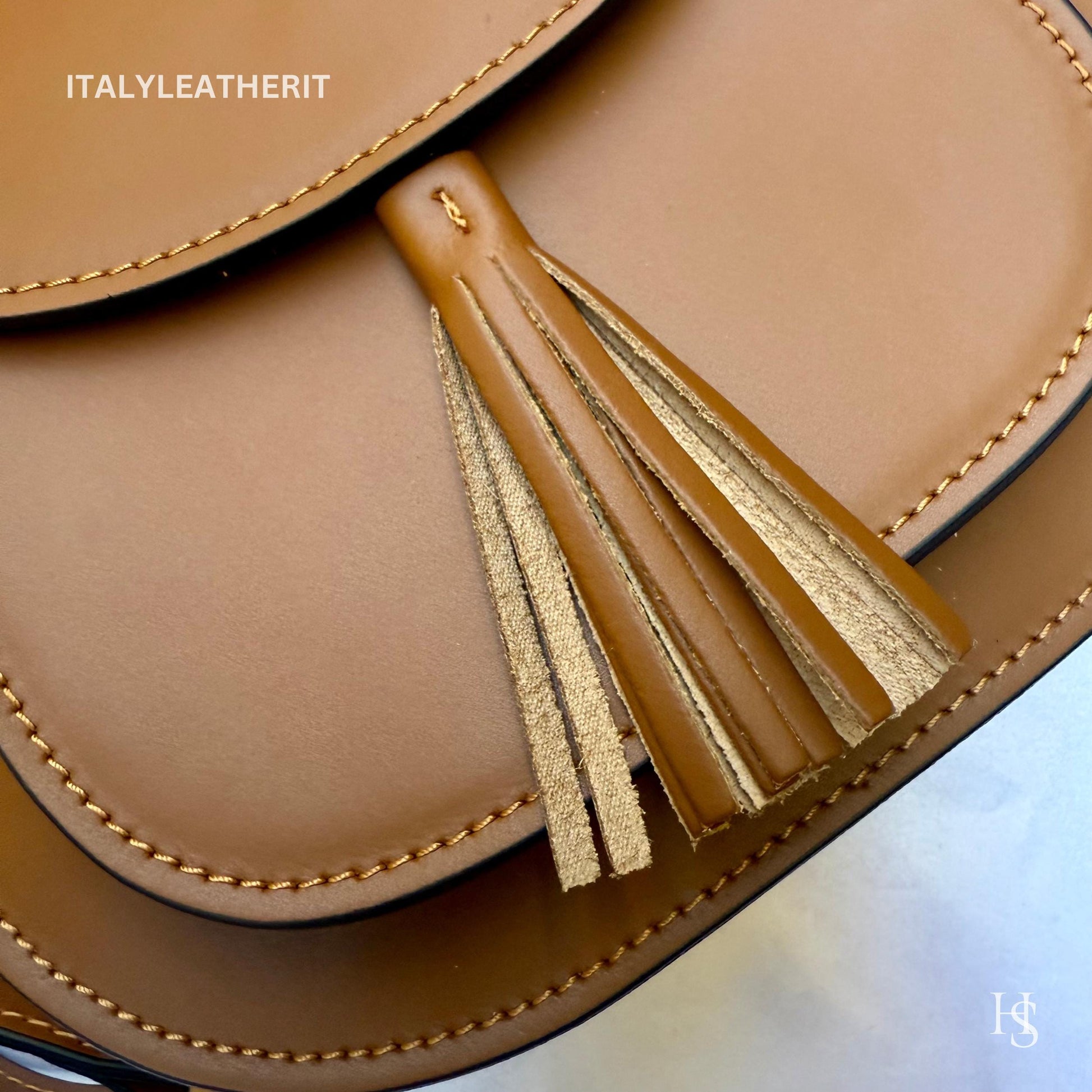 Italian Handmade Leather Bags For Women | Elegant Leather Tote From Florence | Red Crossbody Bag