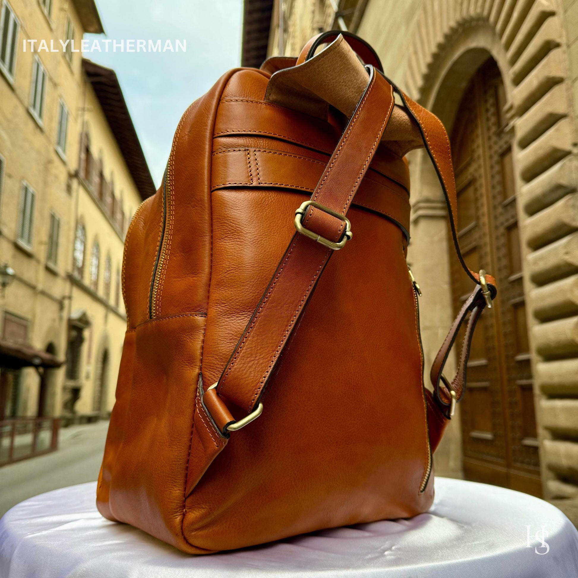 Italian Handmade Leather Backpacks for Men | Elevate Your Style with Exquisite Craftsmanship Made in Italy