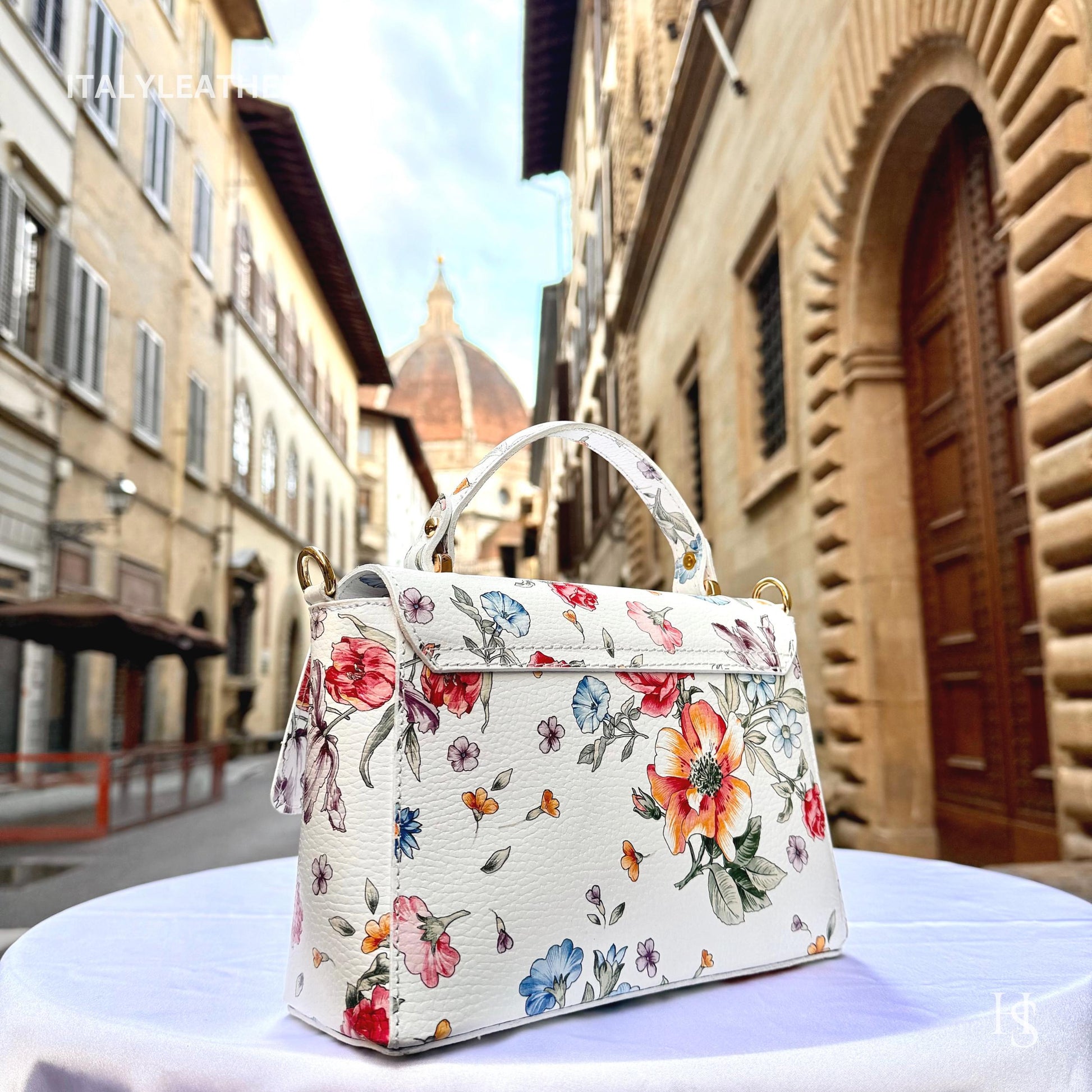 Italian Handmade Leather Bags for Women | Elegant Leather Tote from Florence with Bee-Shaped Accessory Clasp Closure